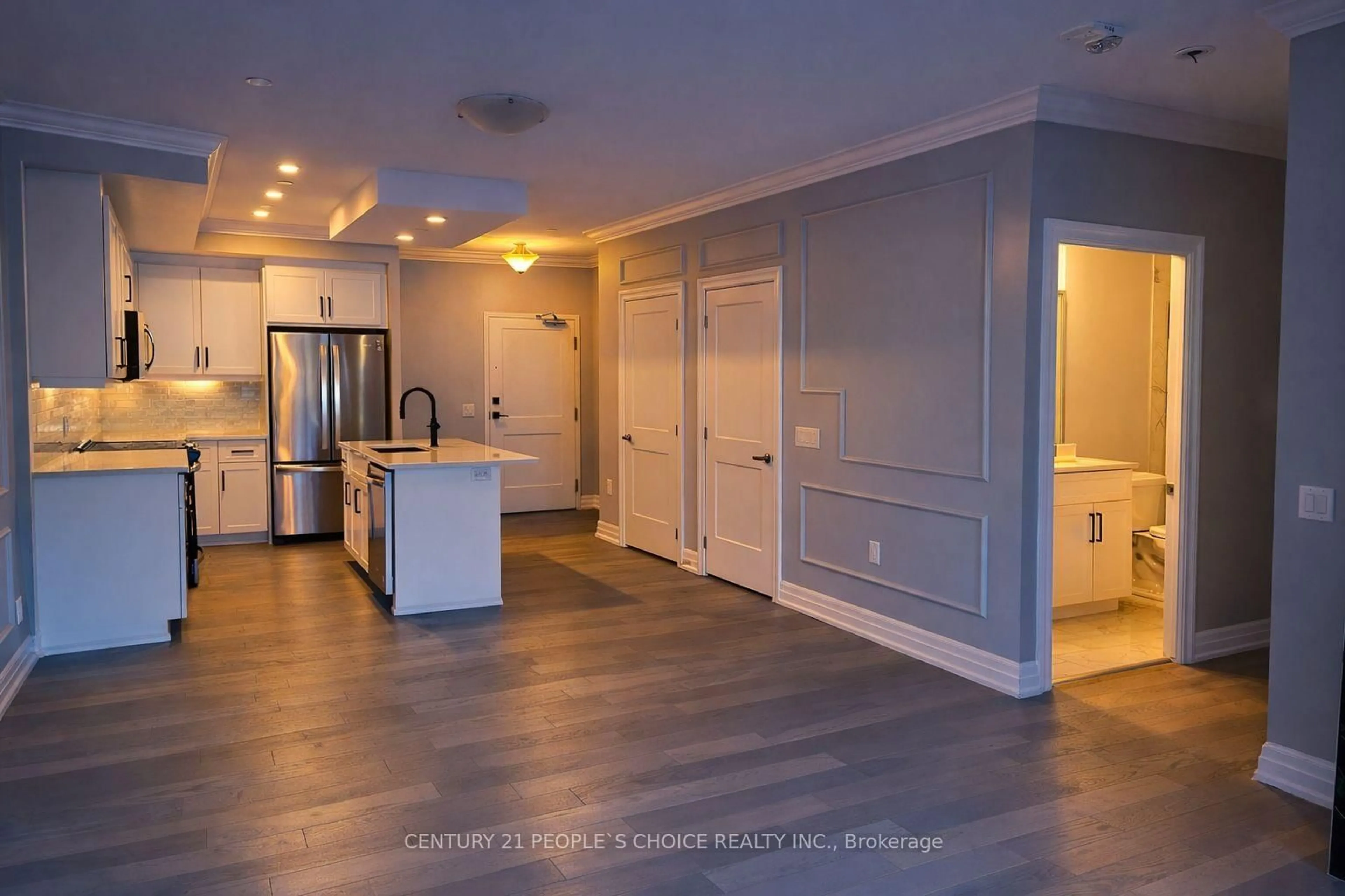 Open concept kitchen, wood/laminate floor for 480 Callaway Rd #108, London North Ontario N6G 0N8