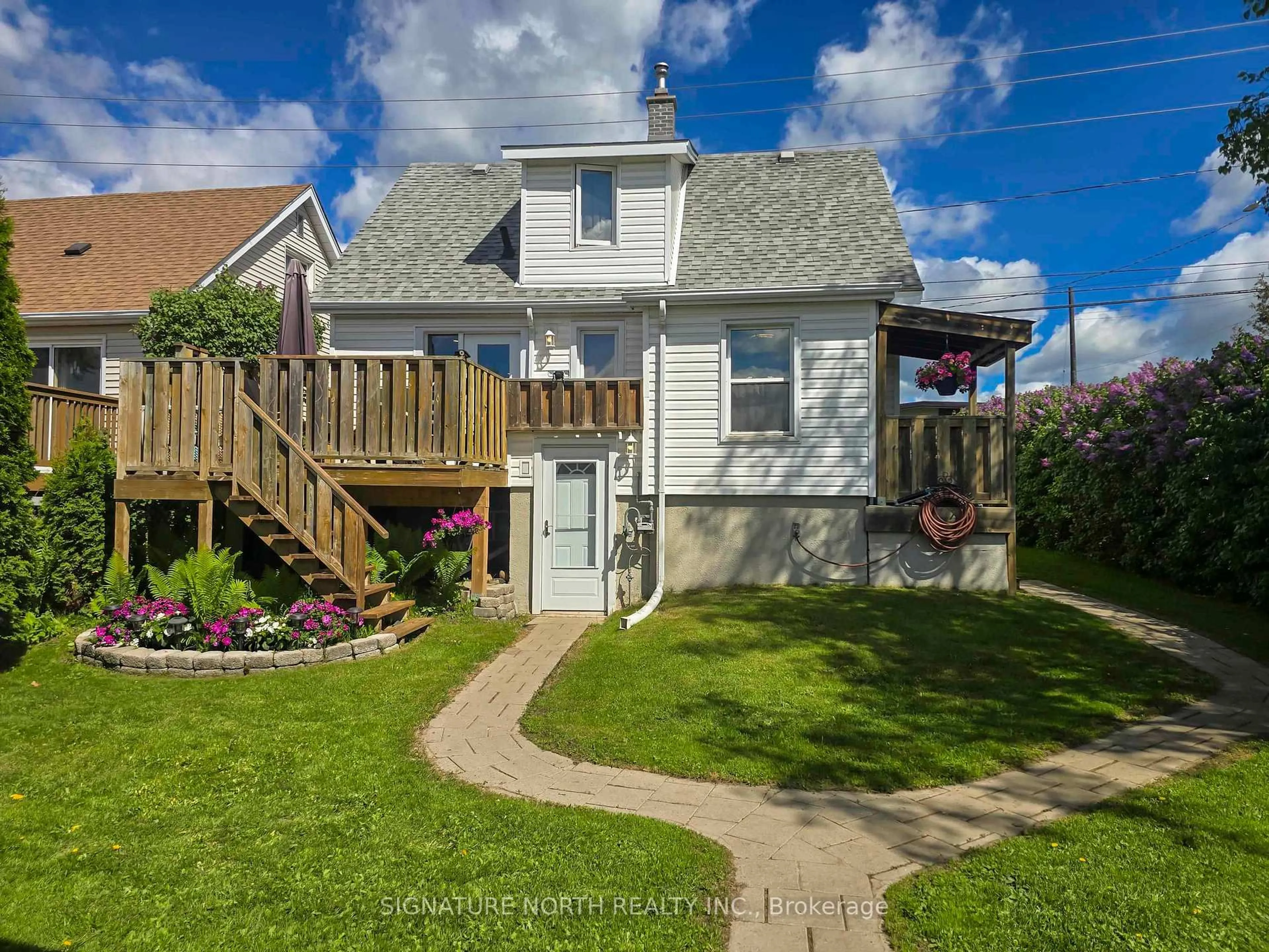 A pic from outside/outdoor area/front of a property/back of a property/a pic from drone, street for 505 Oliver Rd, Thunder Bay Ontario P7B 2G9