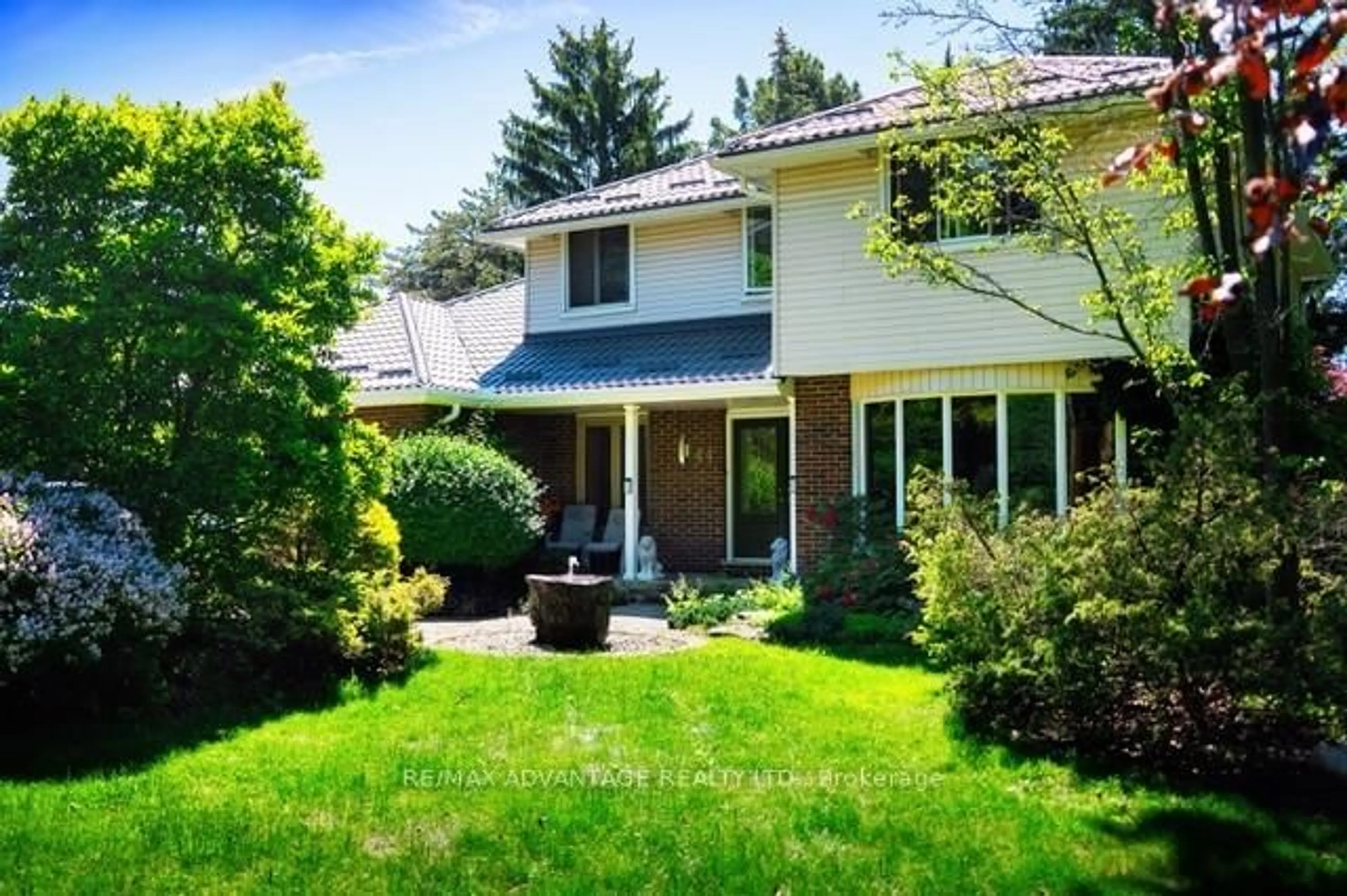 Unknown for 44 Northcrest Dr, London North Ontario N5X 2V8
