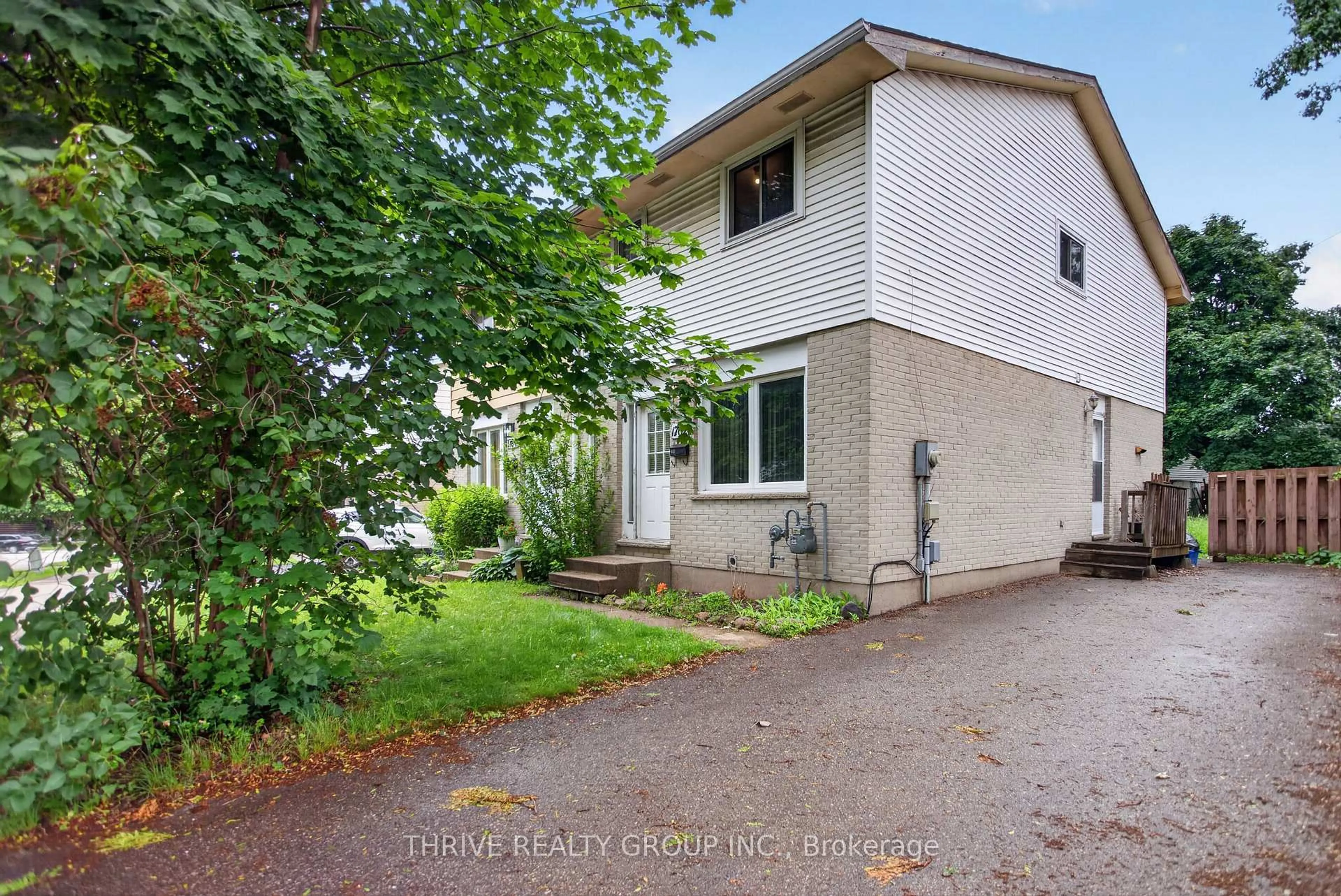 Unknown for 1762 Aldersbrook Rd, London North Ontario N6G 3E4