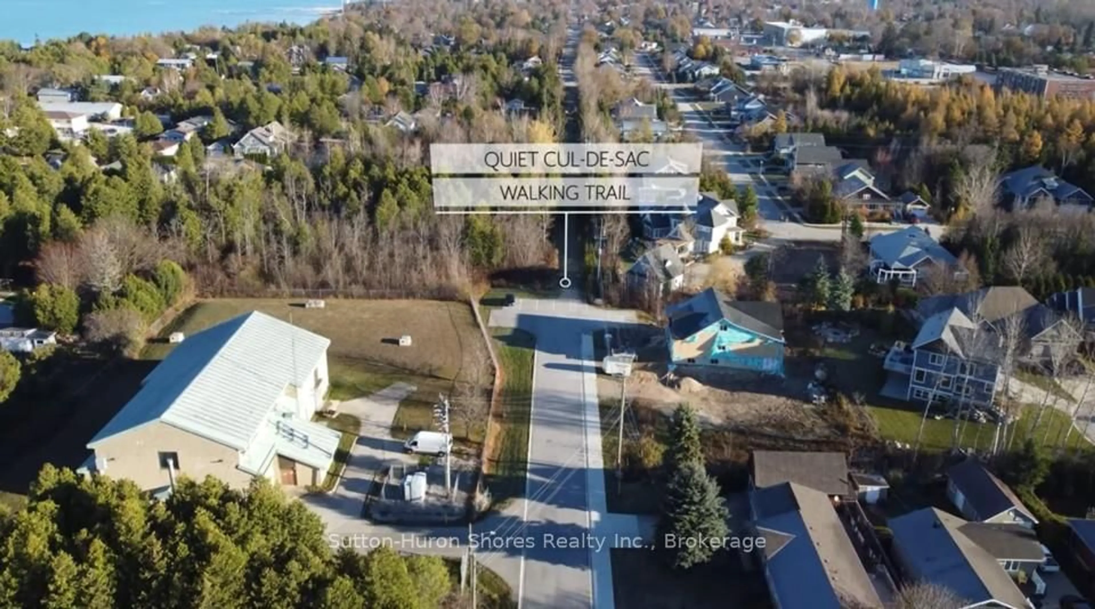 A pic from outside/outdoor area/front of a property/back of a property/a pic from drone, street for 282 Grosvenor St, Saugeen Shores Ontario N0H 2L0