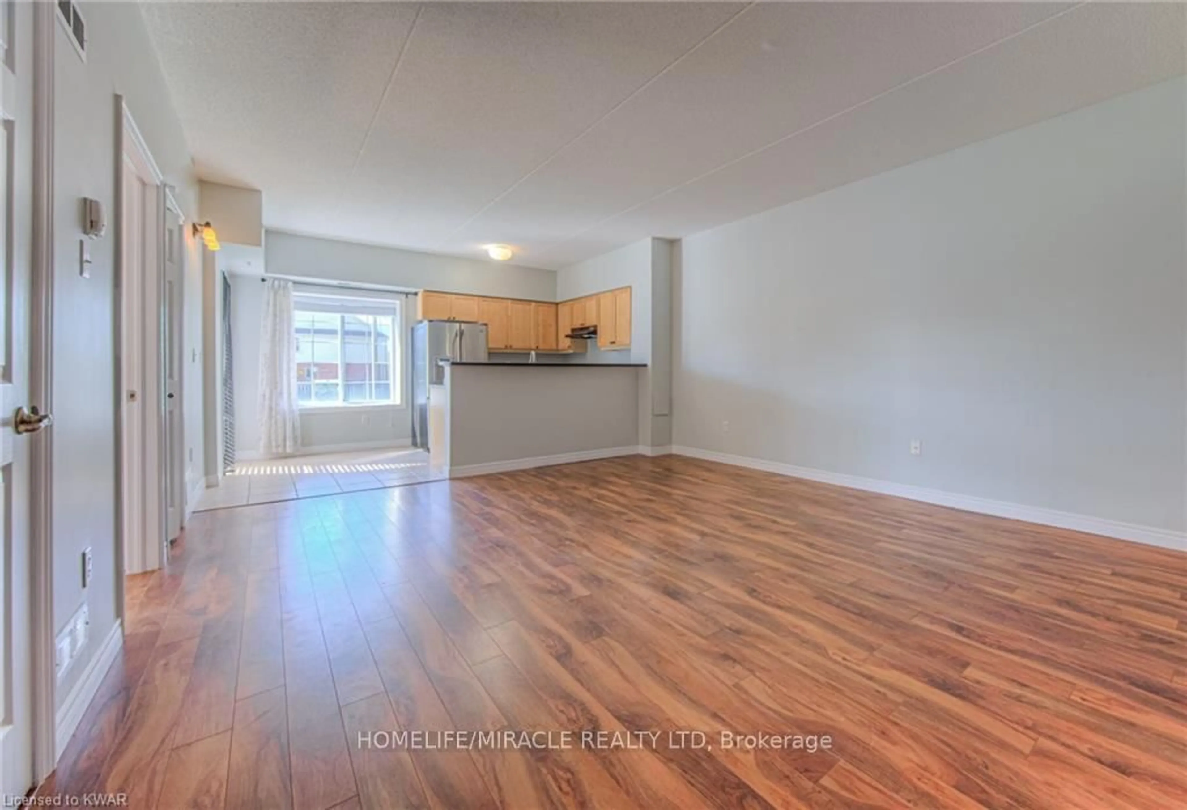 A pic of a room for 415 Grange Rd #101, Guelph Ontario N1E 0C4
