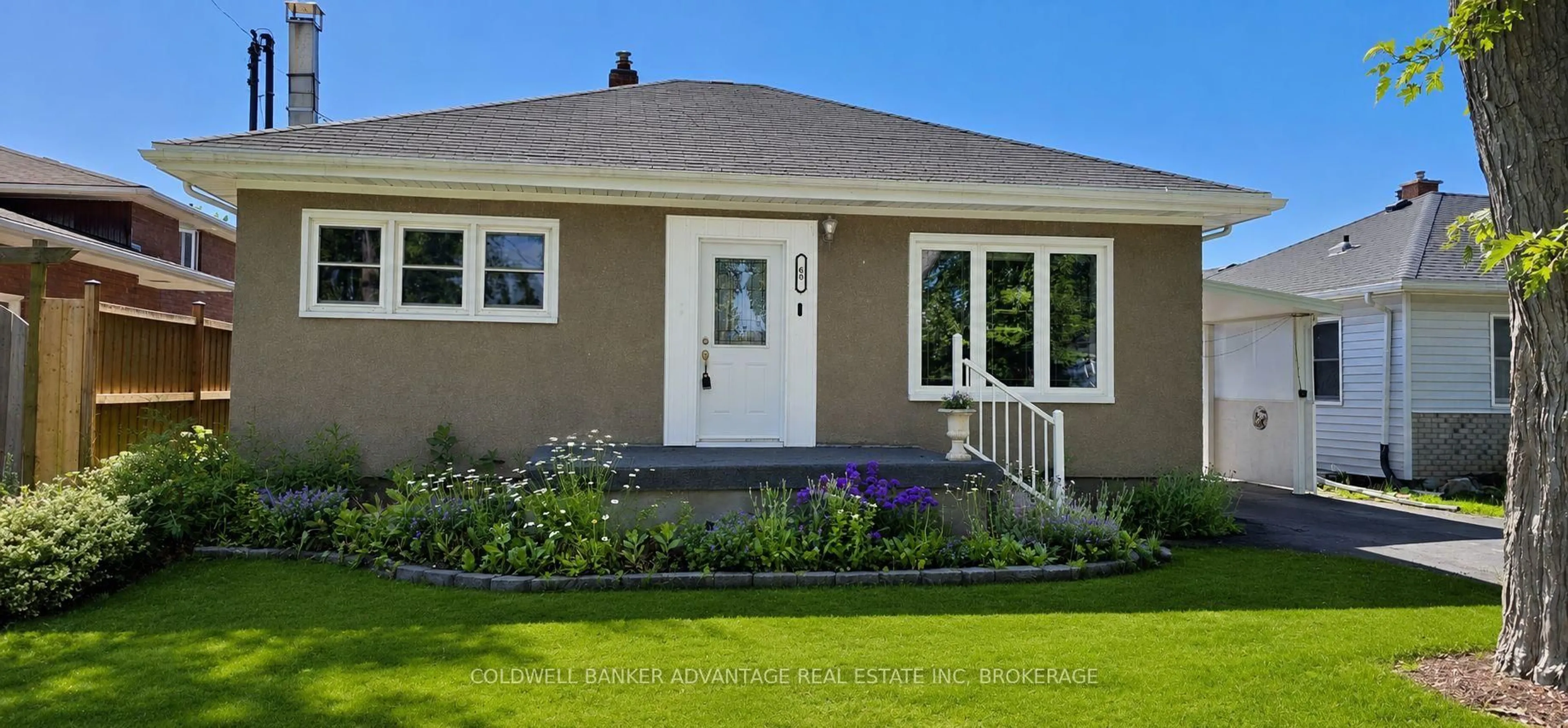Home with vinyl exterior material, street for 68 Cameron Ave, Welland Ontario L3B 1K2