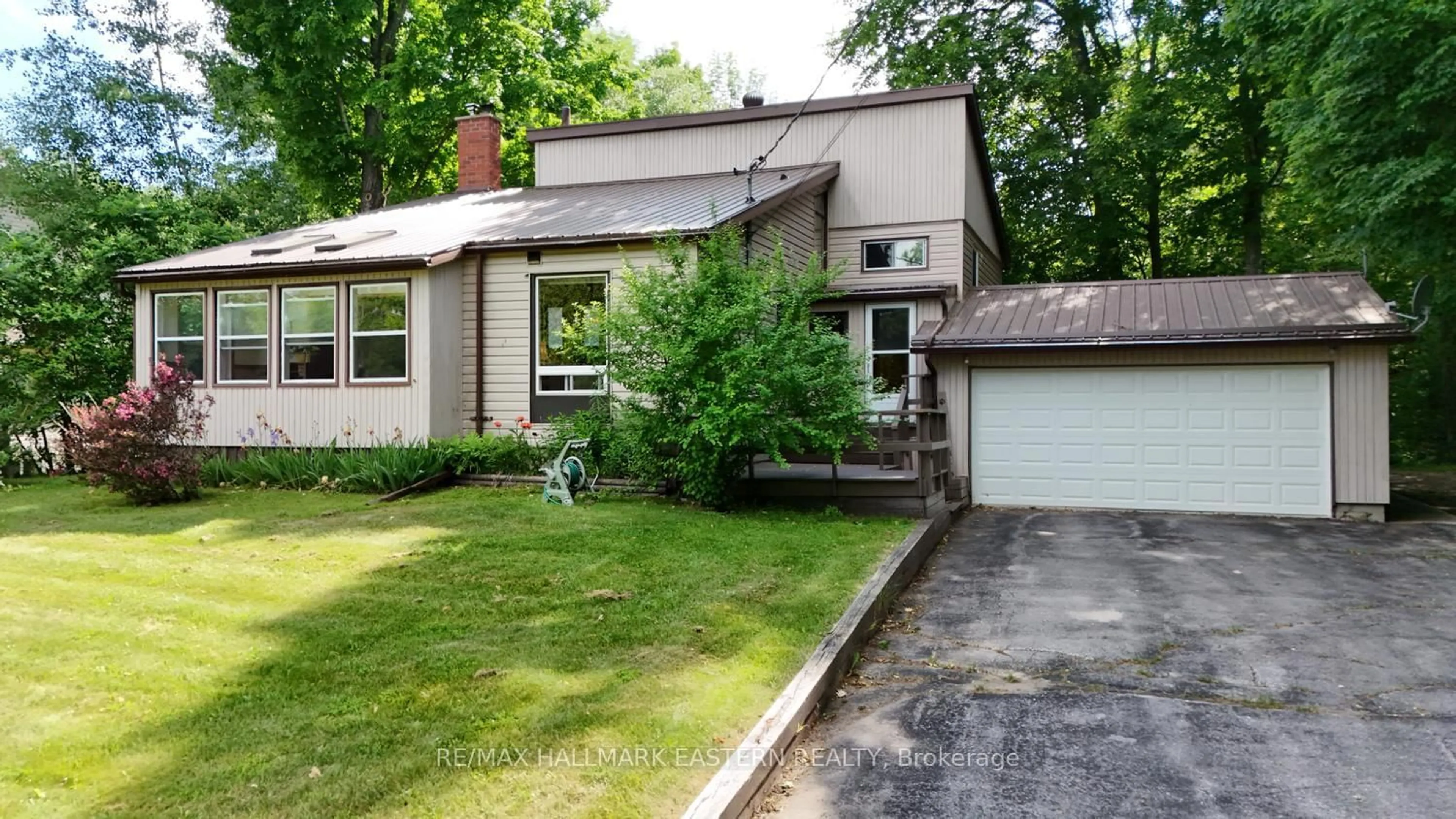 Home with vinyl exterior material, street for 368 Blairton Rd, Havelock-Belmont-Methuen Ontario K0L 1Z0