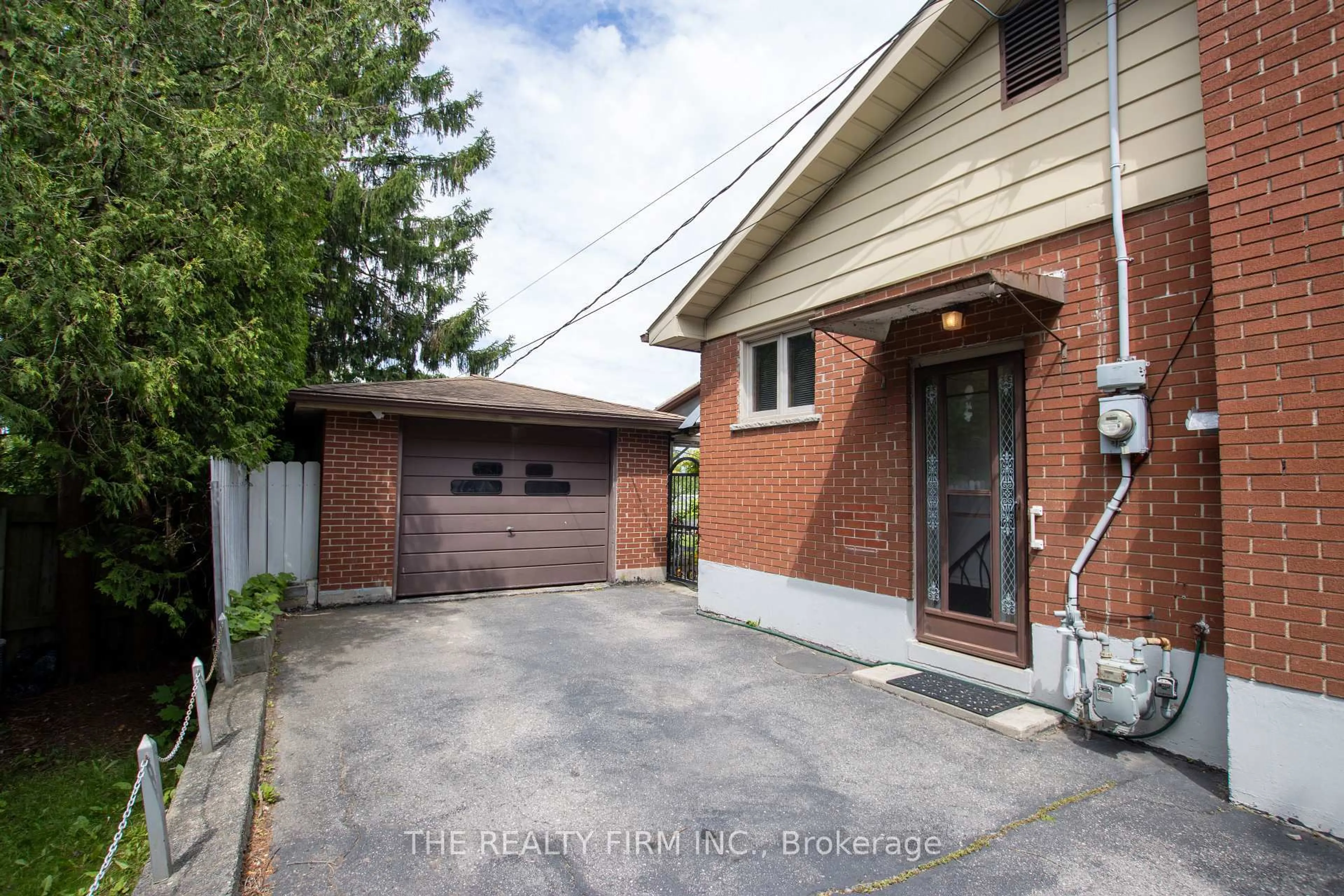 Home with brick exterior material, street for 287 Panorama Cres, London South Ontario N5Z 3H2