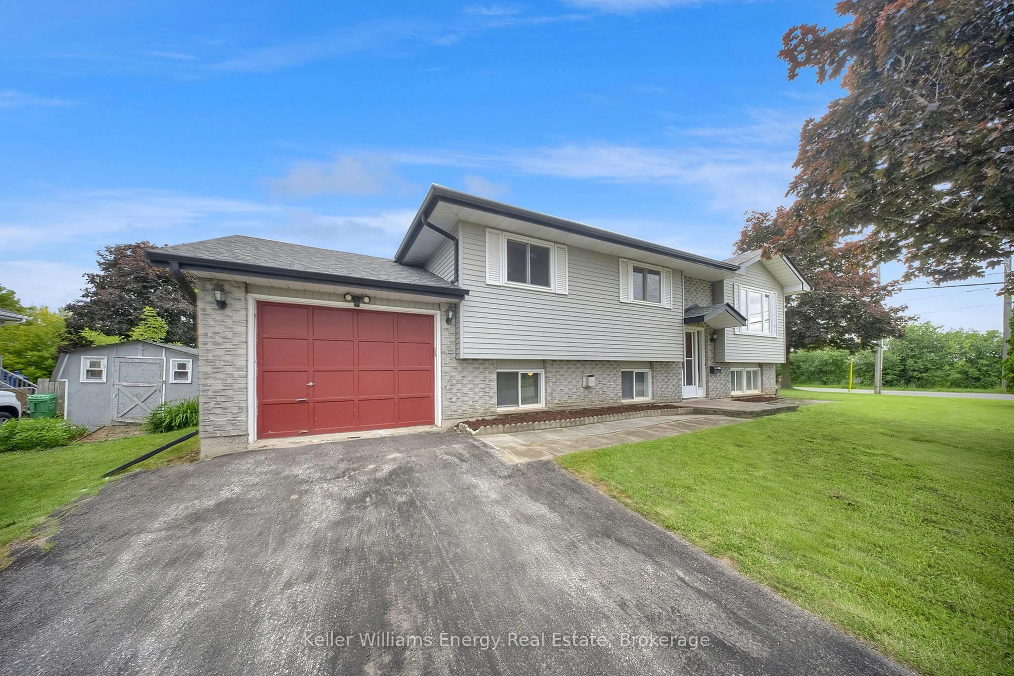 A pic from outside/outdoor area/front of a property/back of a property/a pic from drone, street for 428 Otonabee Dr, Peterborough Ontario K9J 7R1