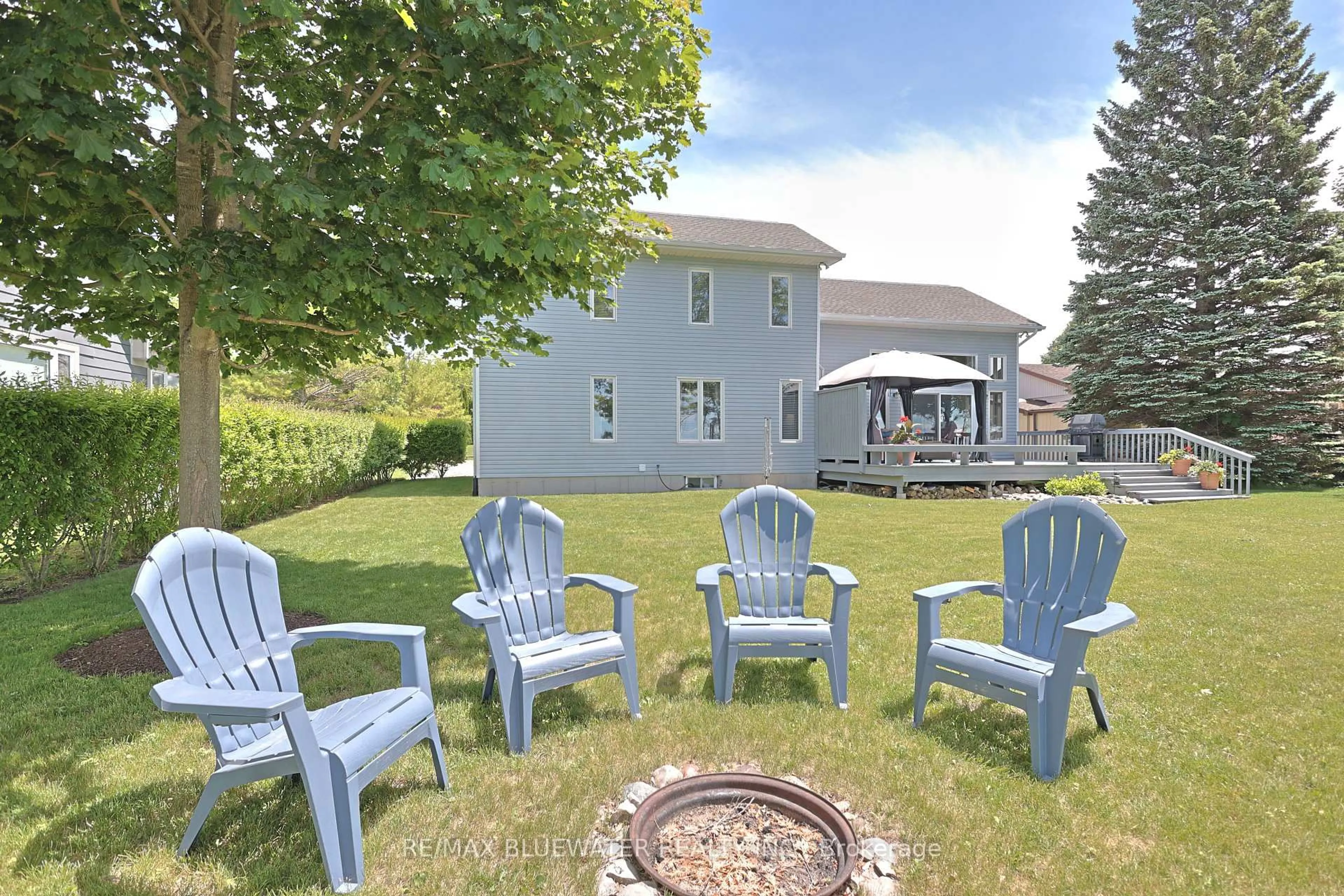 Patio, unknown for 73031 Denise Crt, Bluewater Ontario N0M 2T0