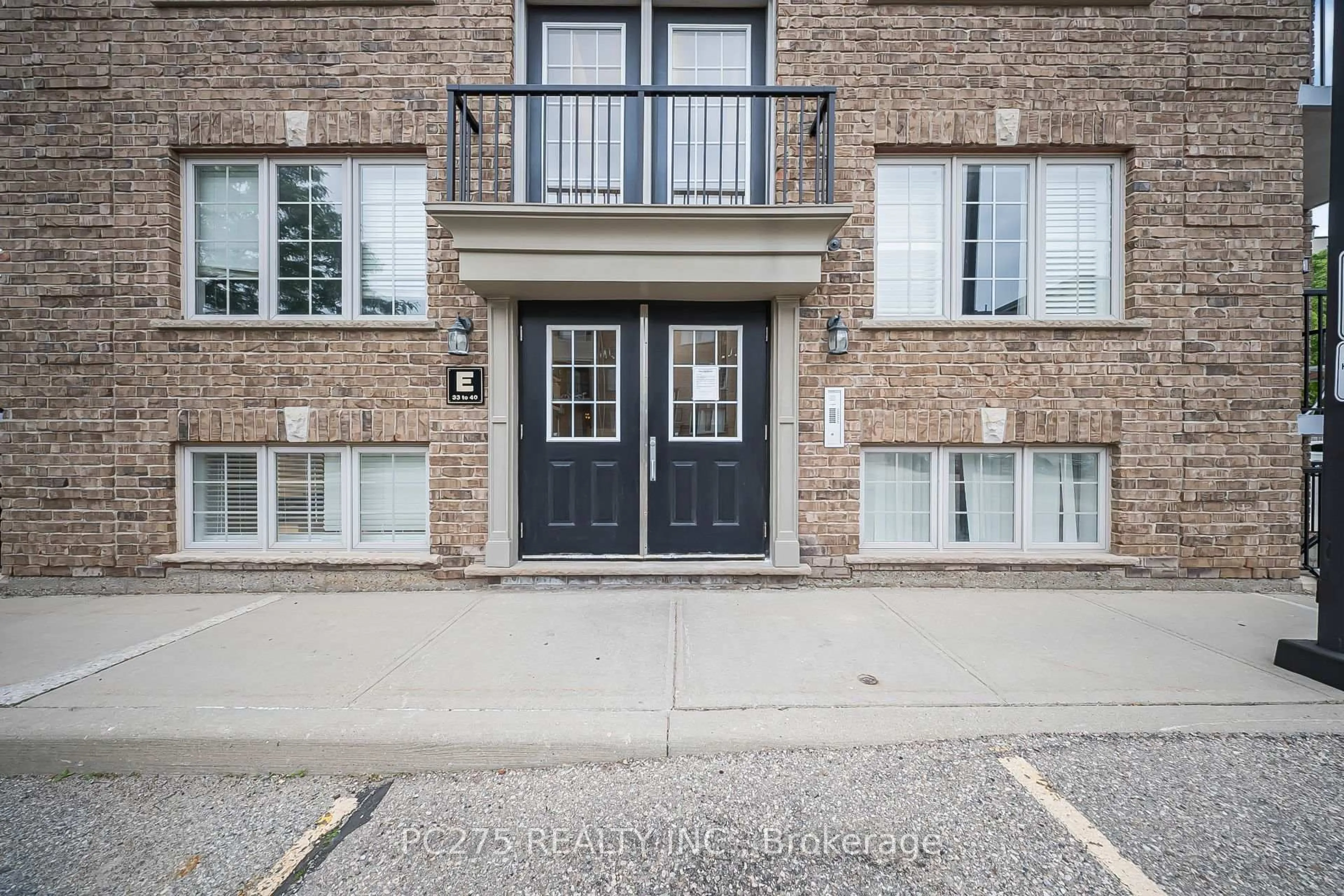 Unknown for 12 Holborn Dr #E37, Kitchener Ontario N2A 0A4
