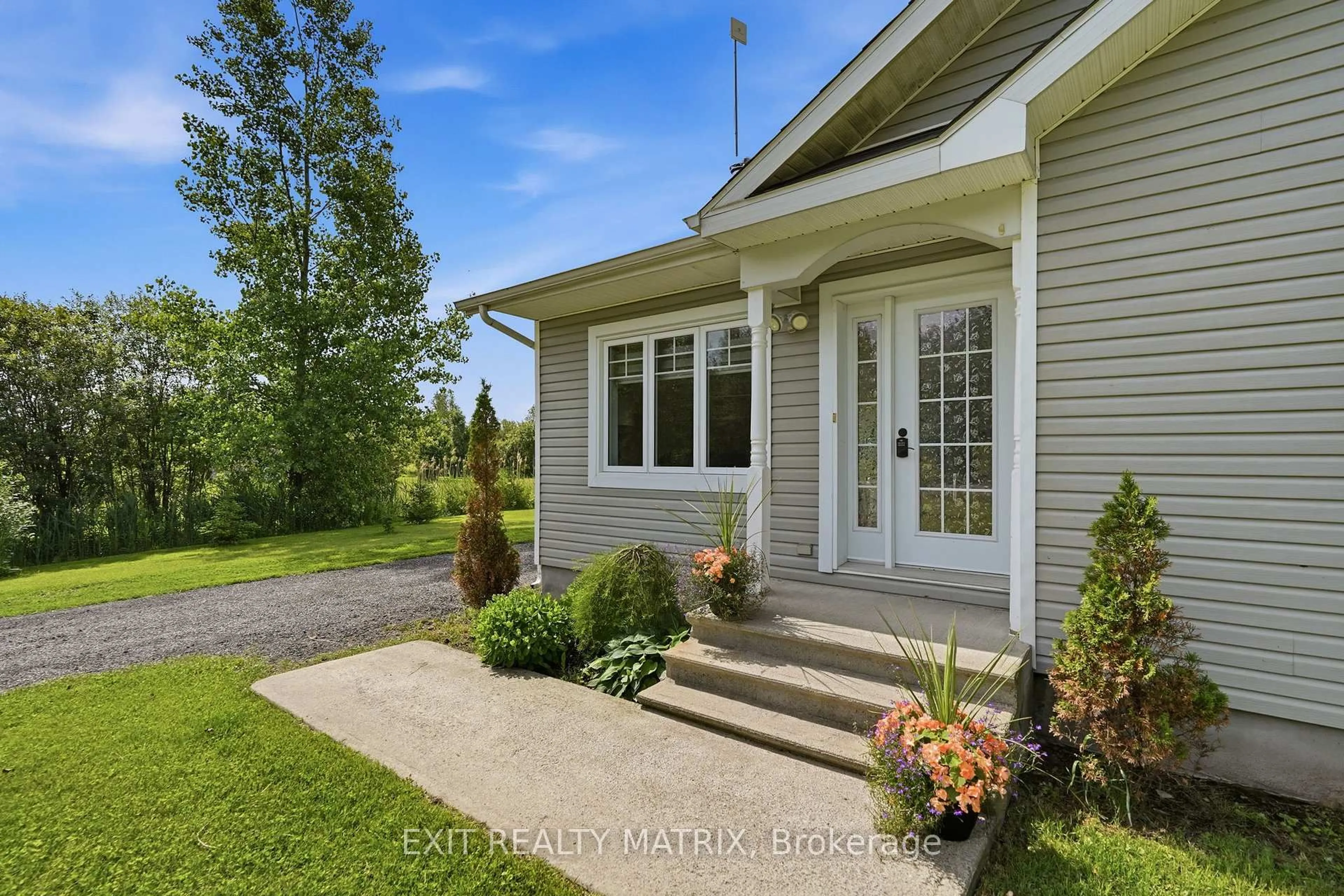 Unknown for 3680 Pattee Rd, East Hawkesbury Ontario K6A 2R2