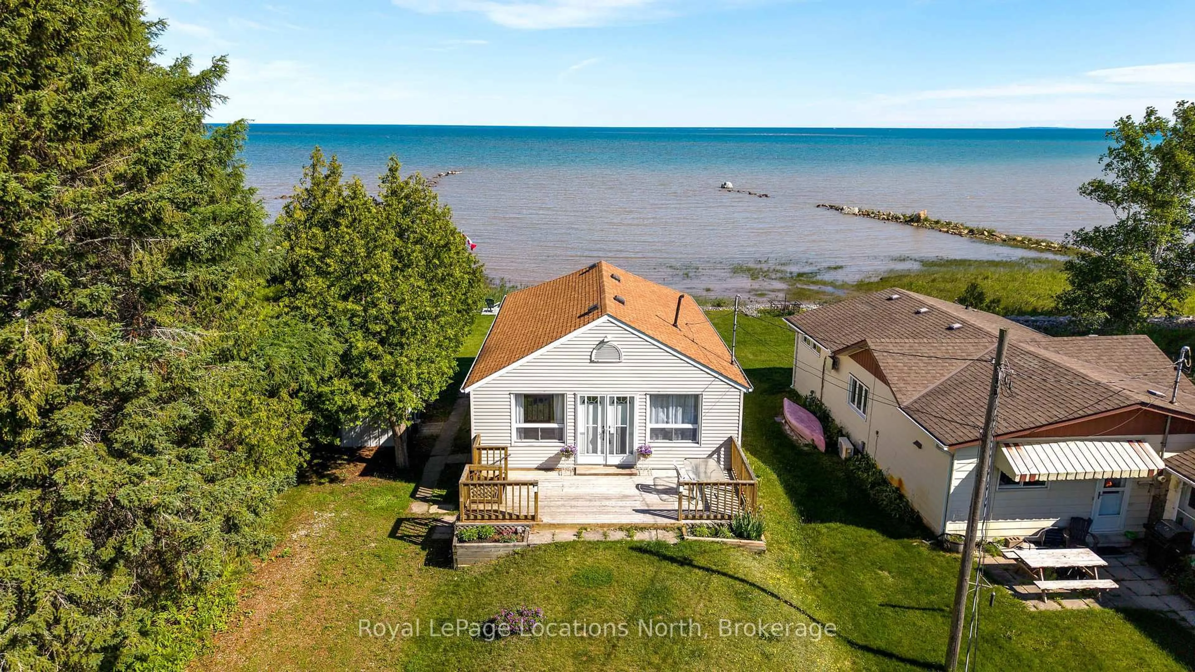 A pic from outside/outdoor area/front of a property/back of a property/a pic from drone, water/lake/river/ocean view for 233 Brophy's Lane, Blue Mountains Ontario L9Y 0K5