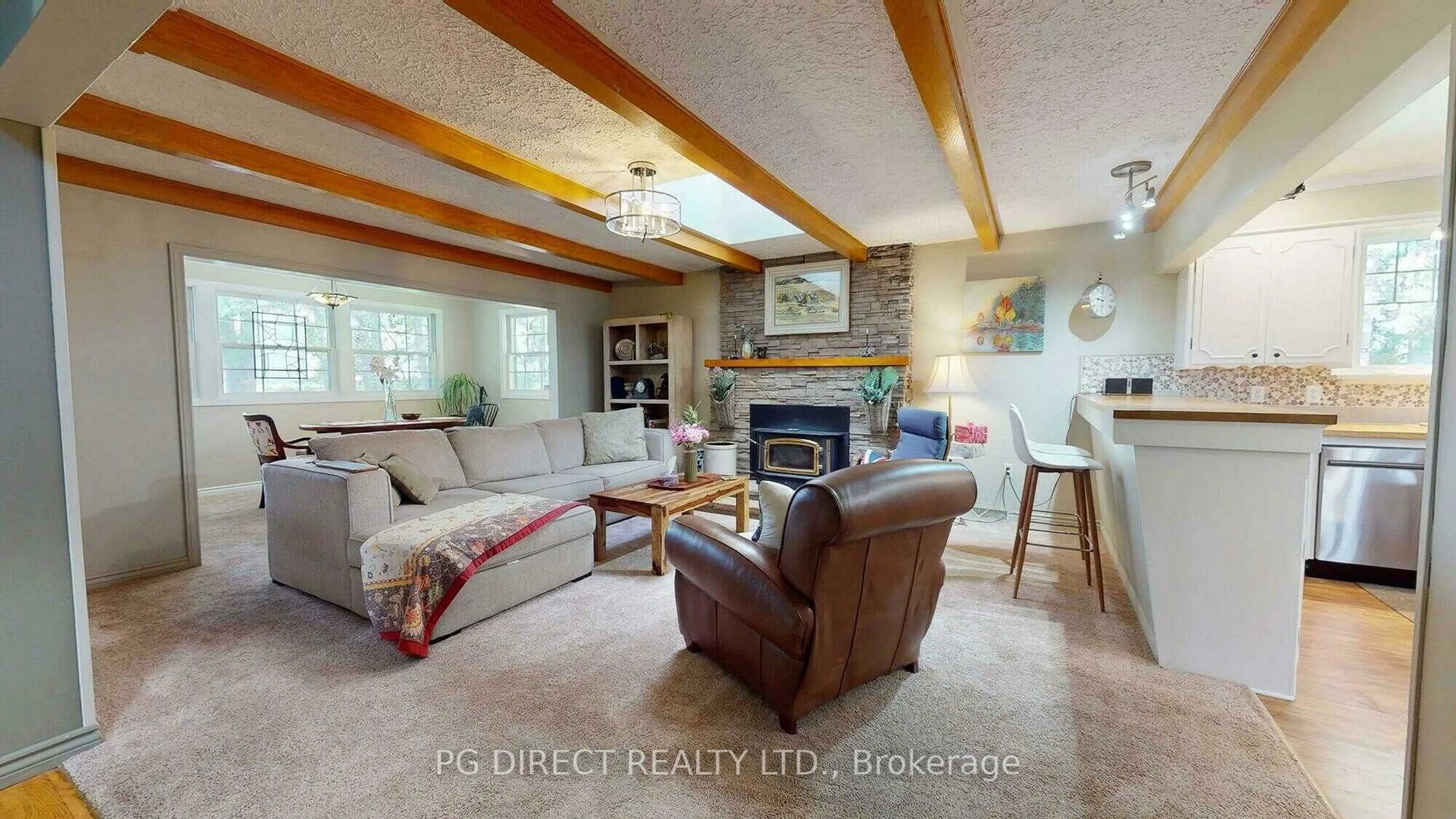 Living room with furniture, unknown for 37 CKPC Rd, Brant Ontario N0E 1R0
