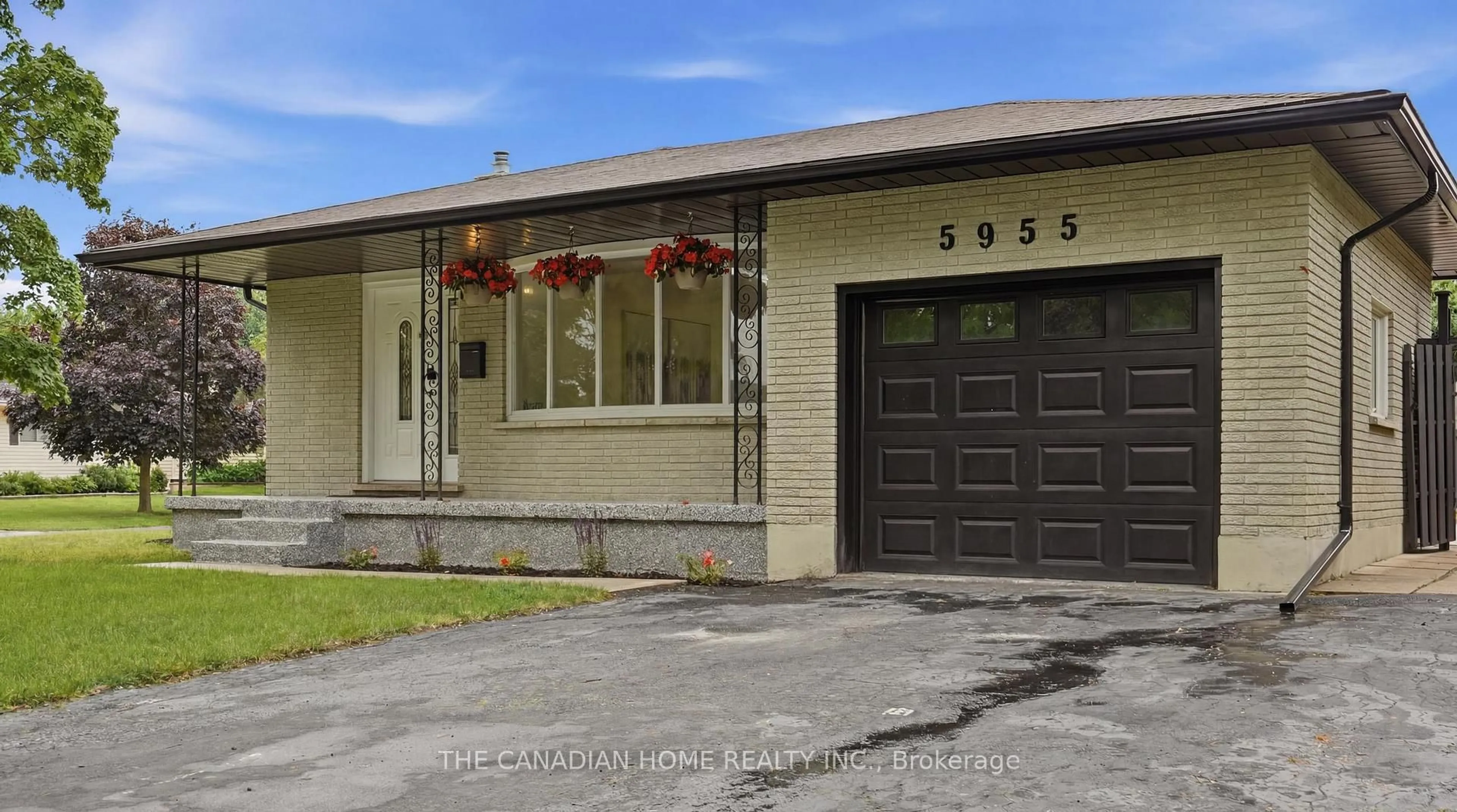 Unknown for 5955 Frontenac St, Niagara Falls Ontario L2G 3B1