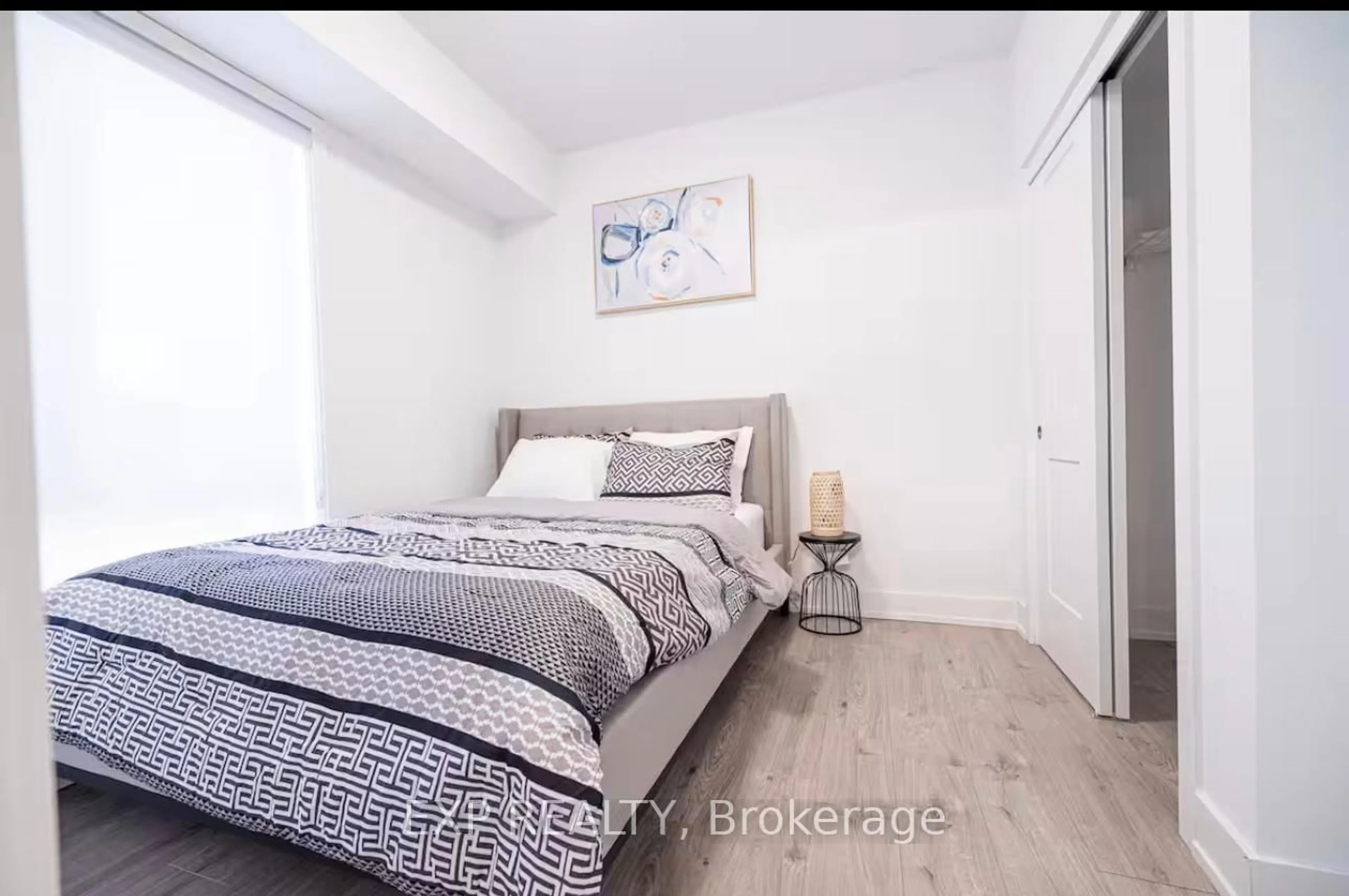 A pic of a room for 6065 MCLEOD Rd #206, Niagara Falls Ontario L2G 0Z7