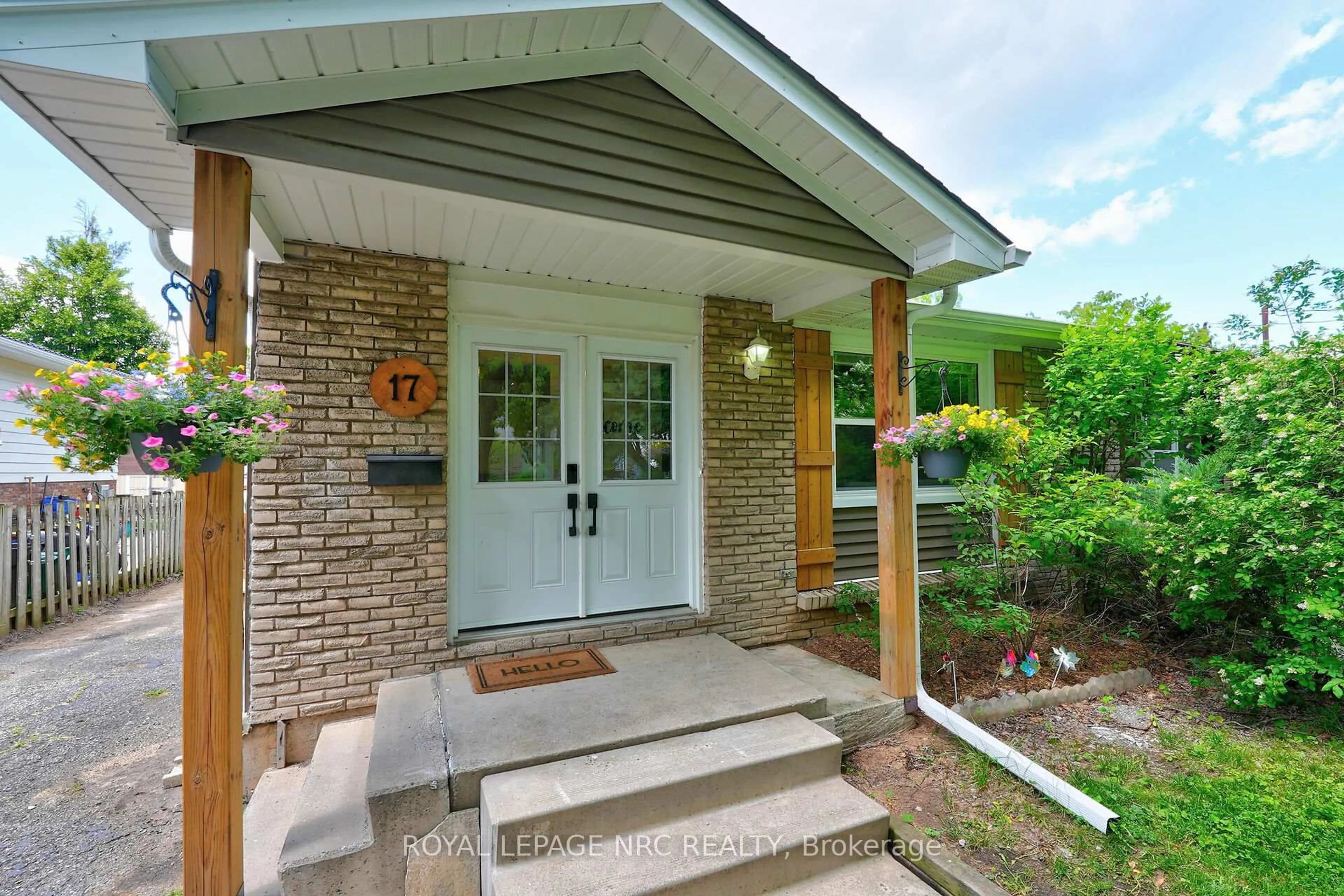 Home with brick exterior material, street for 17 Allan Dr, St. Catharines Ontario L2N 5S4