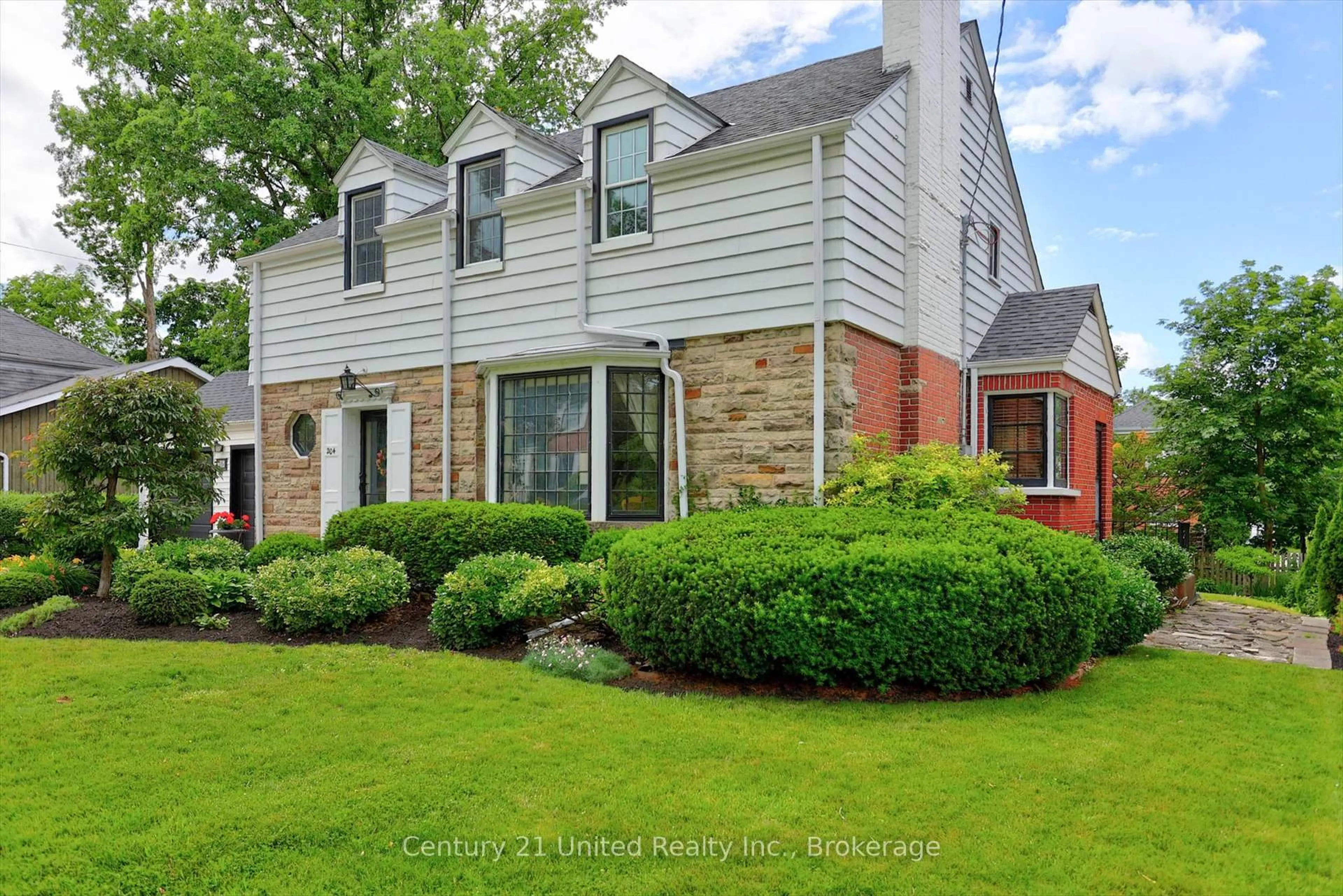 Home with brick exterior material, street for 204 O'Carroll Ave, Peterborough Ontario K9H 4V4