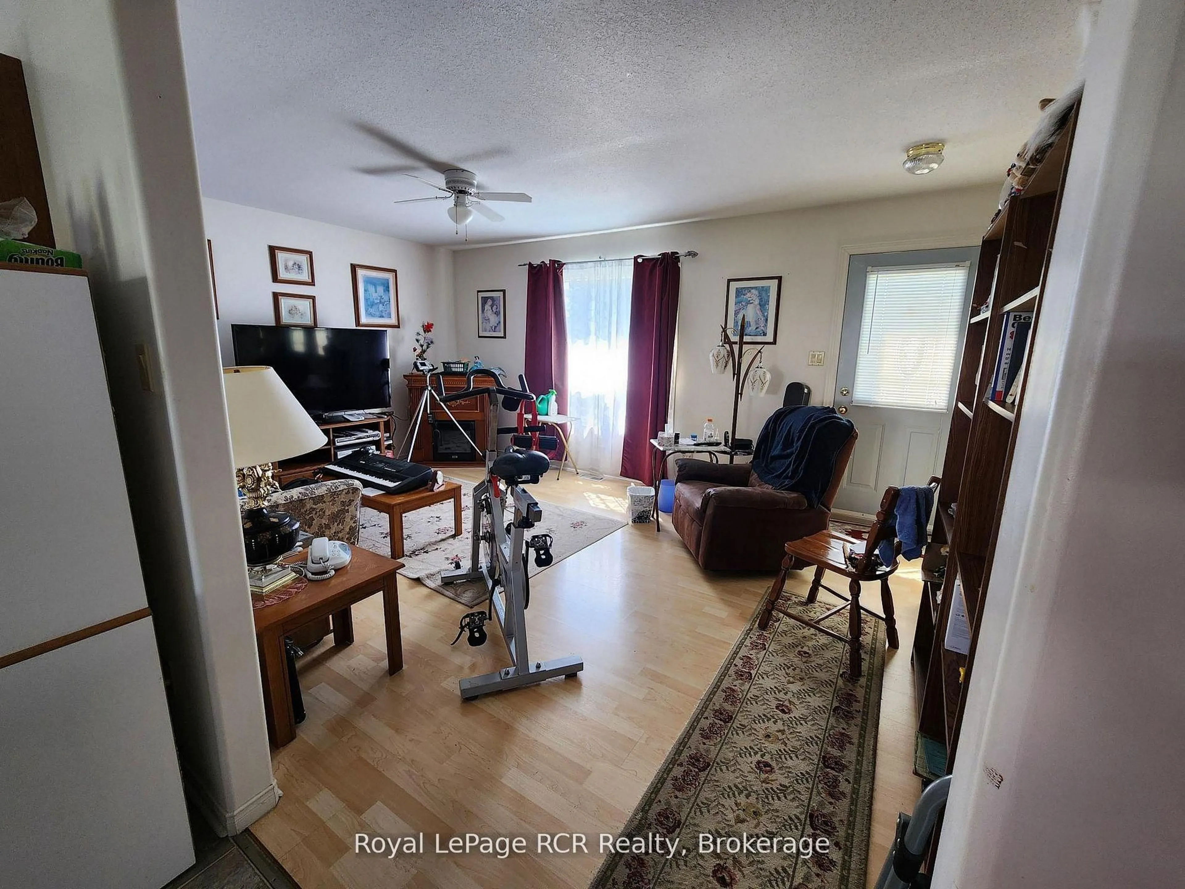 A pic of a room for 103 Meadowview Lane, North Perth Ontario N4W 3G8