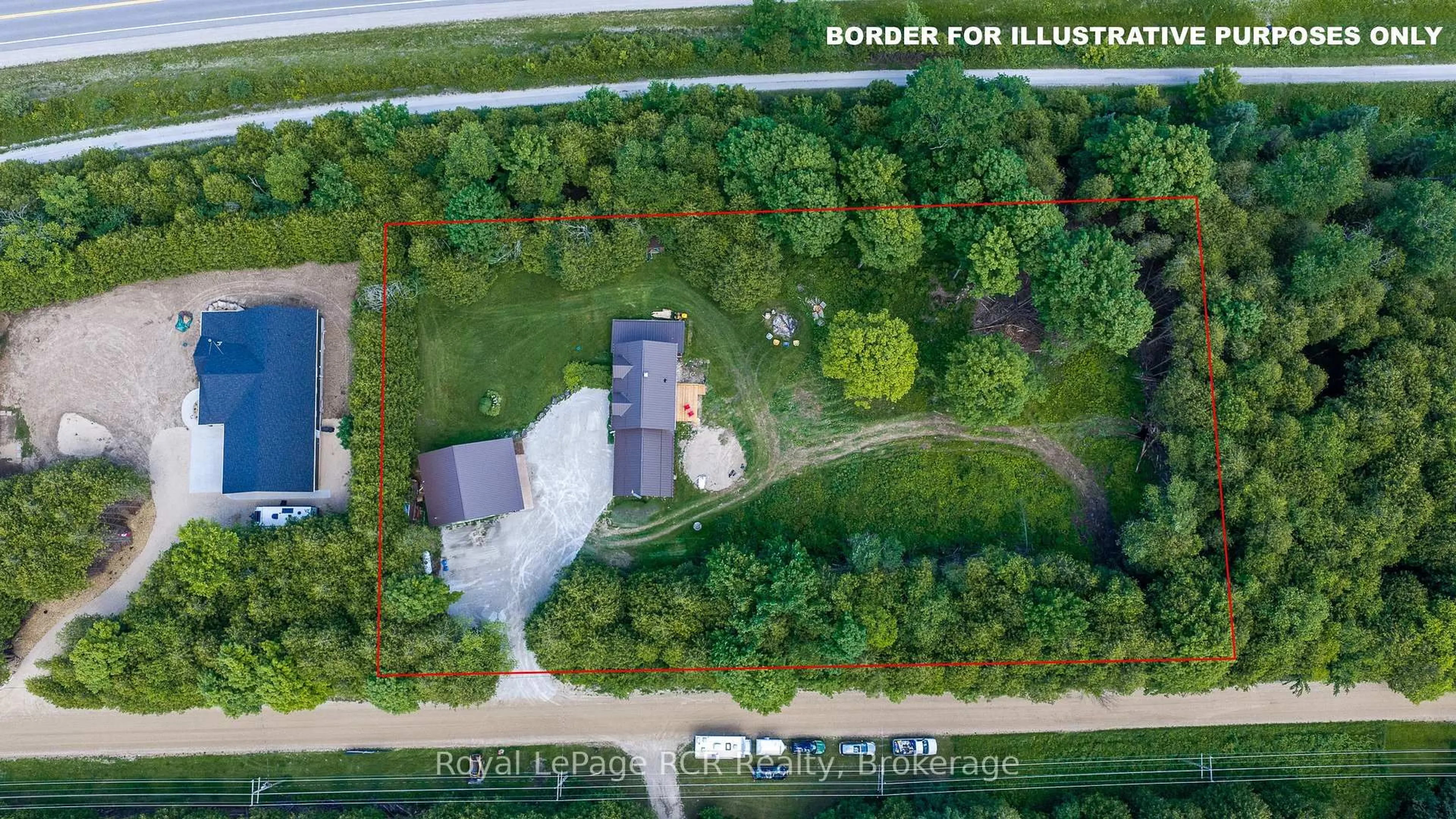 A pic from outside/outdoor area/front of a property/back of a property/a pic from drone, unknown for 113 Crawford Rd, Chatsworth Ontario N0H 1C0