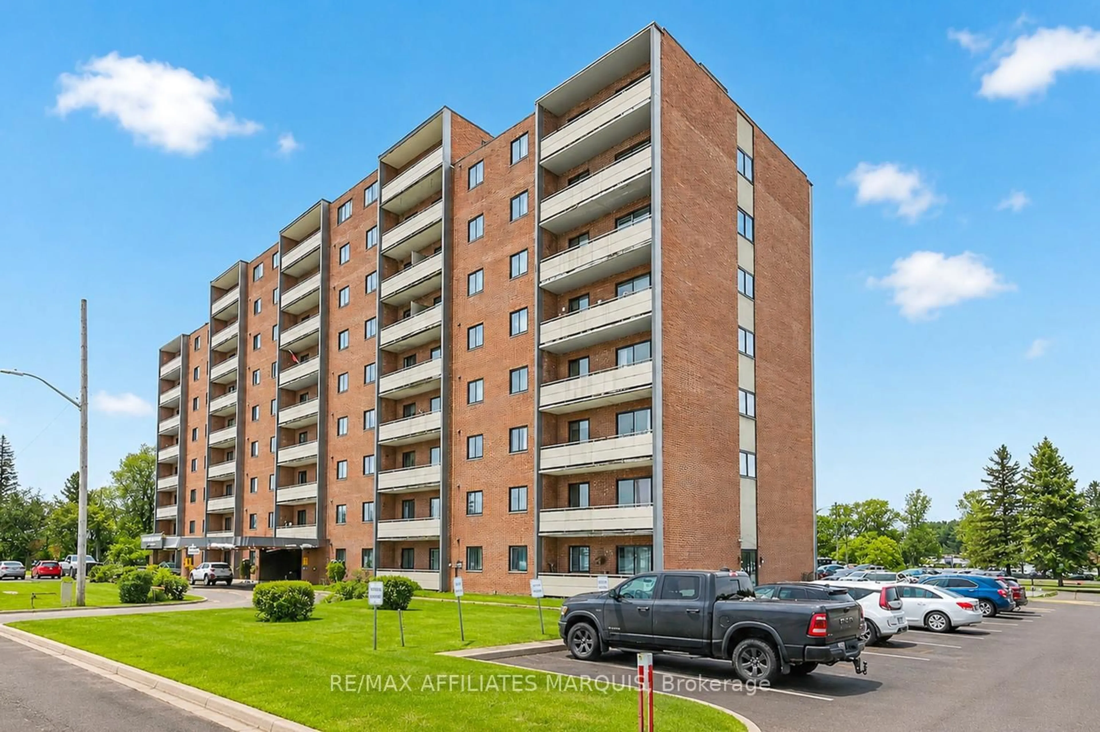 Unknown for 41 Sunset Blvd #204, Perth Ontario K7H 3H8