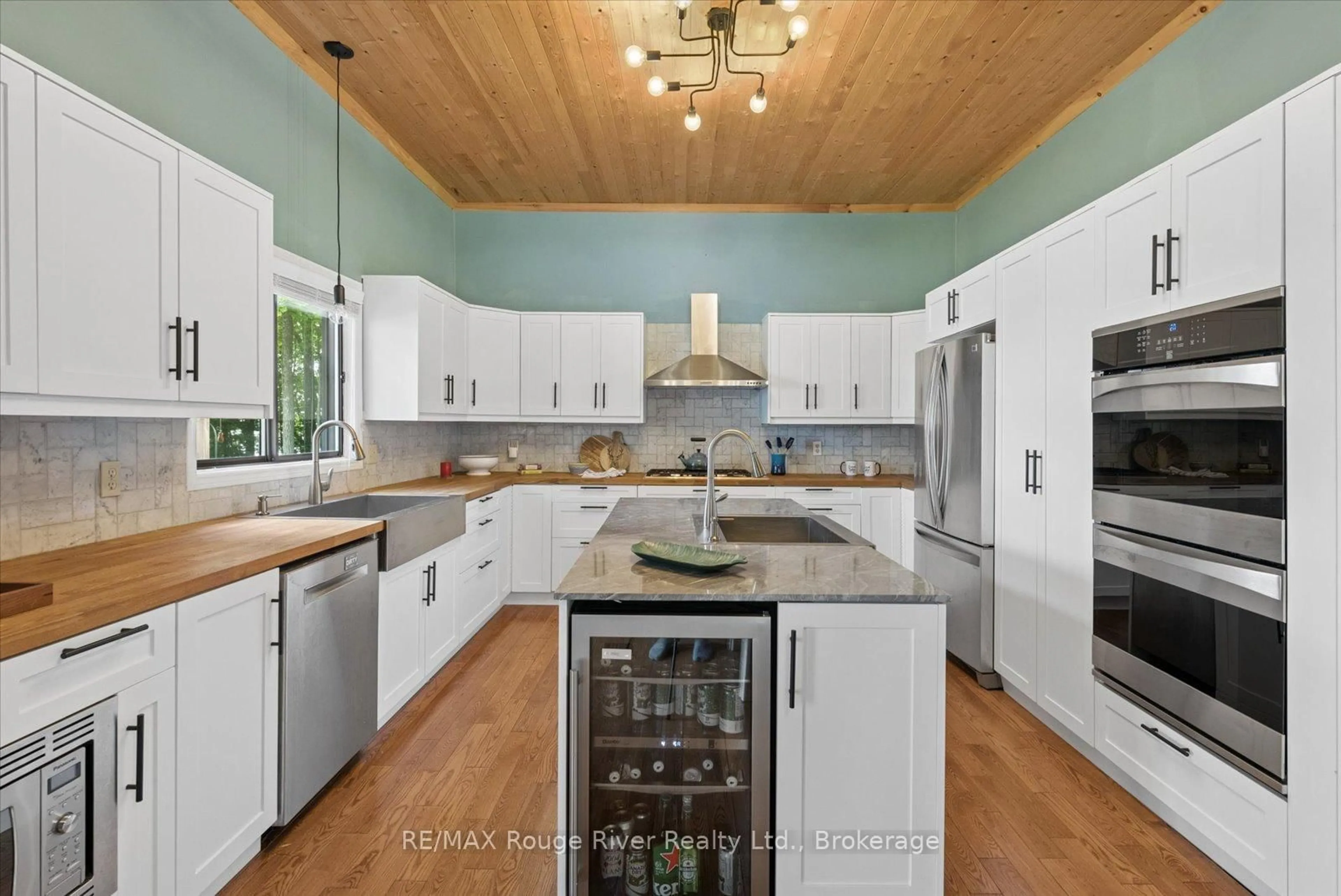 Open concept kitchen, unknown for 79 Big Island Rd, Limoges Ontario K0K 2M0