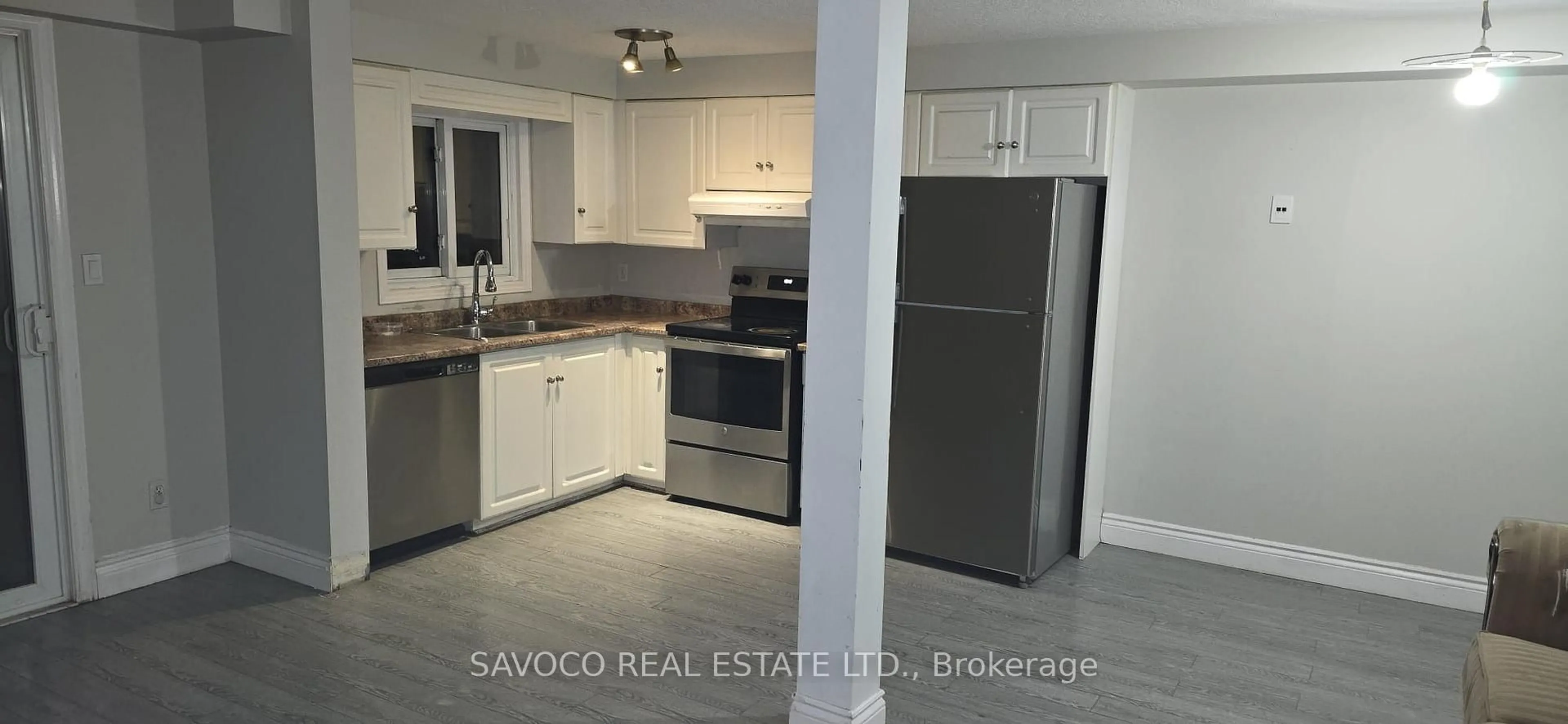 Standard kitchen, unknown for 312 Activa Ave, Waterloo Ontario N2E 3V1