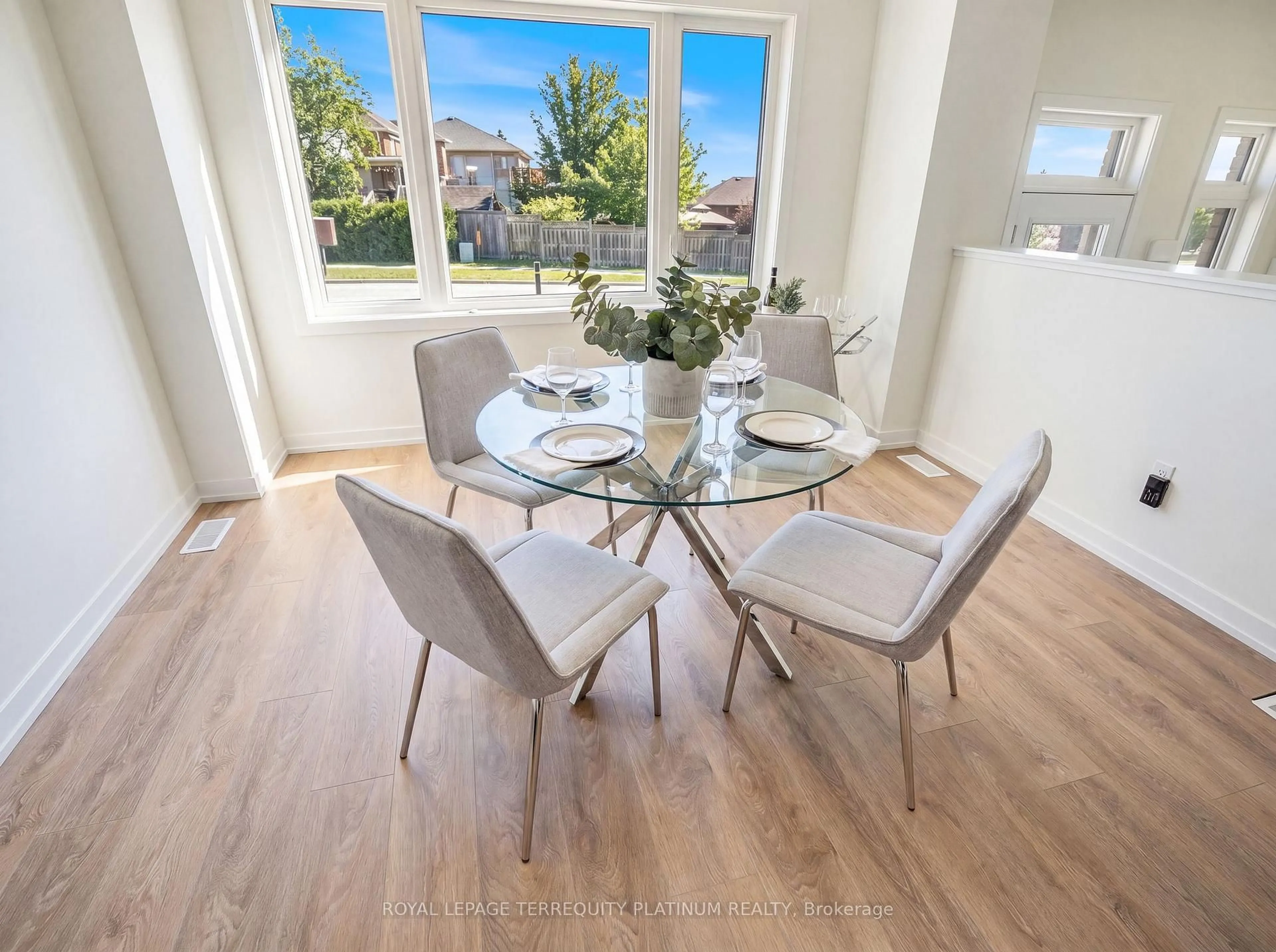 Dining room, wood/laminate floor for 160 Densmore Rd #4, Cobourg Ontario K9A 0X8