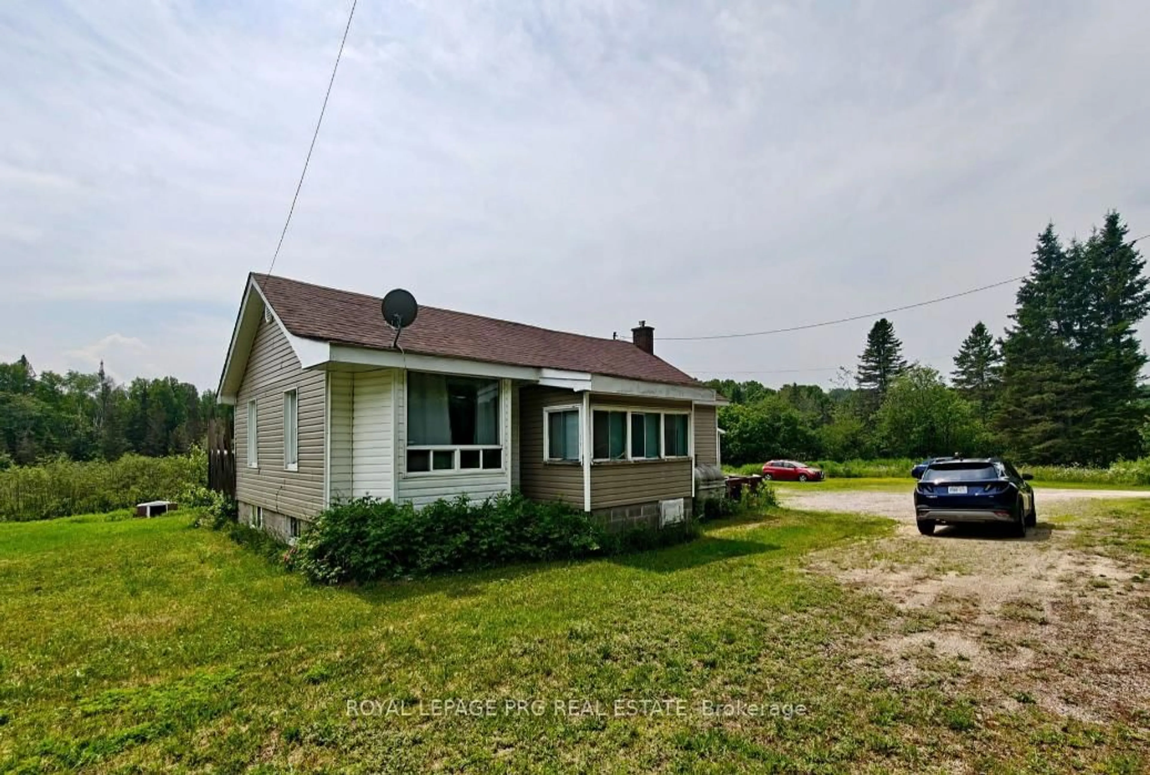 Unknown for 1521 FOUR MILE LAKE Rd, North Bay Ontario P1B 8G2