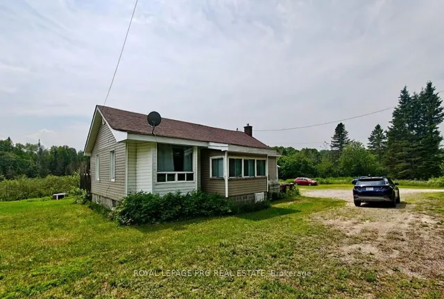 1521 FOUR MILE LAKE Rd, North Bay 2