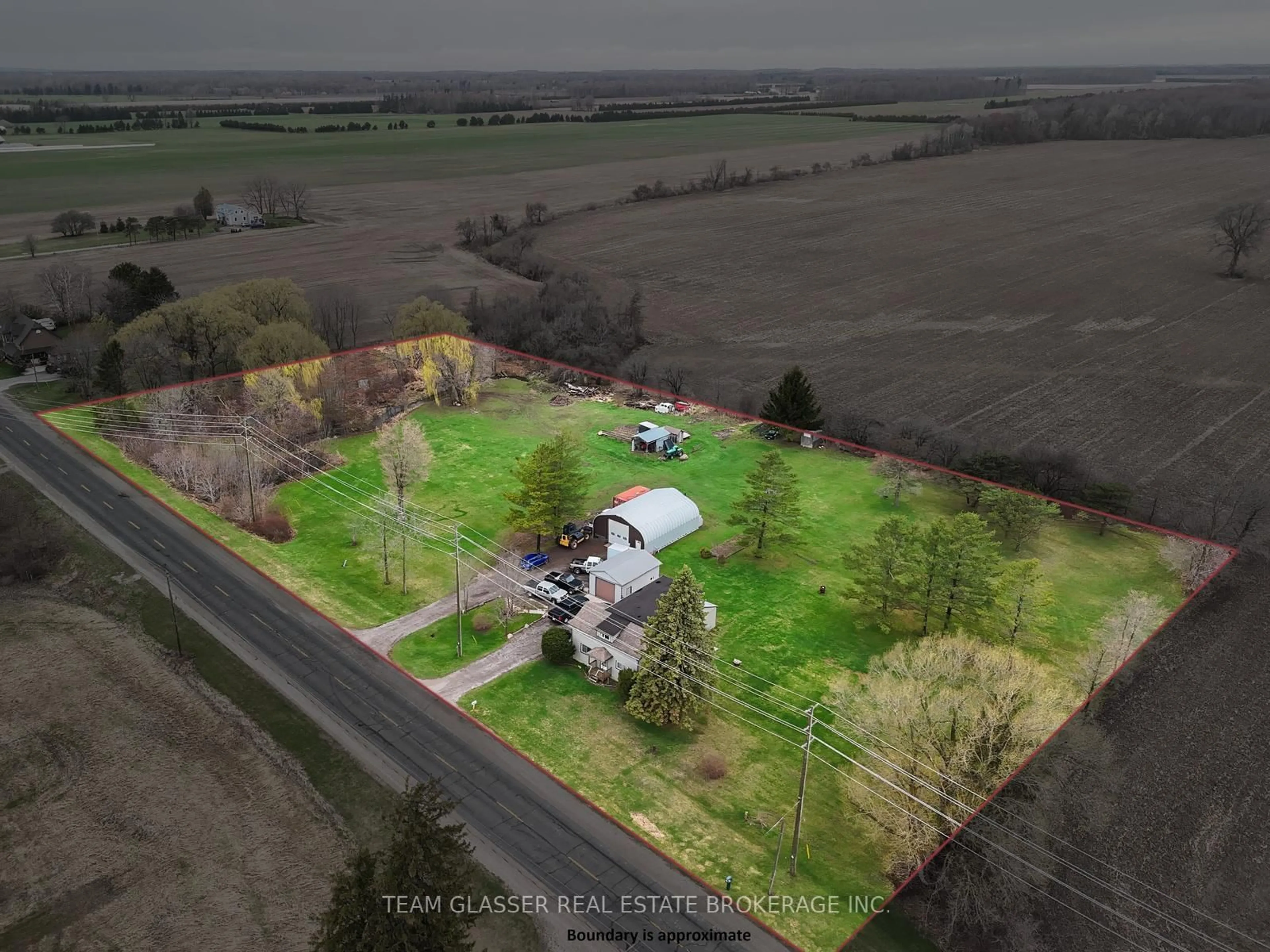 A pic from outside/outdoor area/front of a property/back of a property/a pic from drone, street for 53216 Nova Scotia Line, Malahide Ontario N0J 1T0