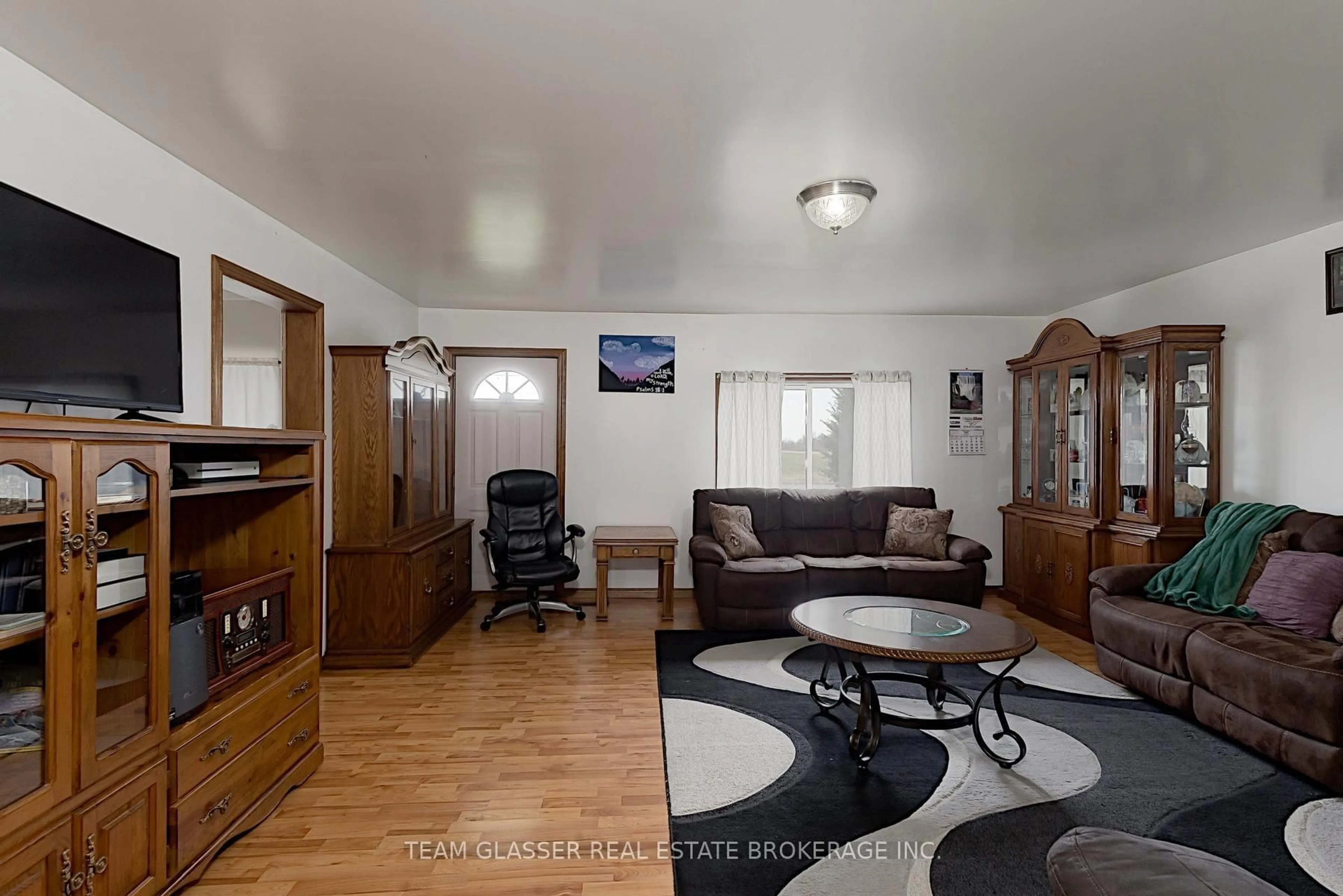Living room with furniture, unknown for 53216 Nova Scotia Line, Malahide Ontario N0J 1T0