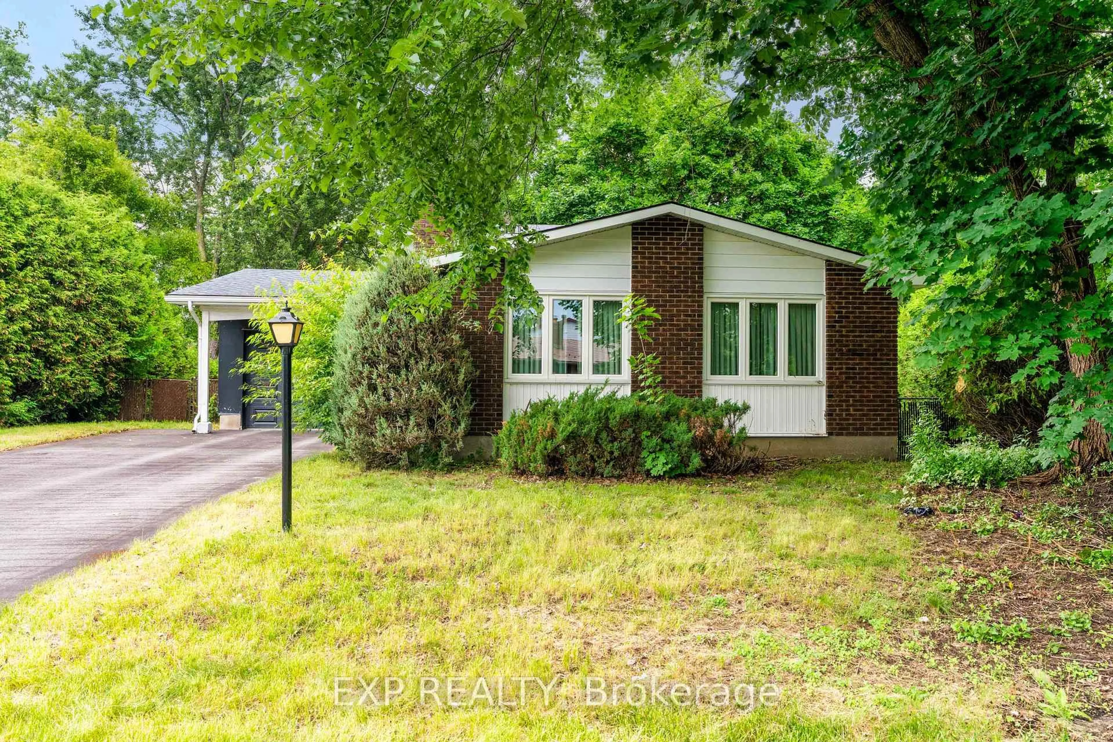 Unknown for 167 Withrow Ave, Ottawa Ontario K2G 2J6