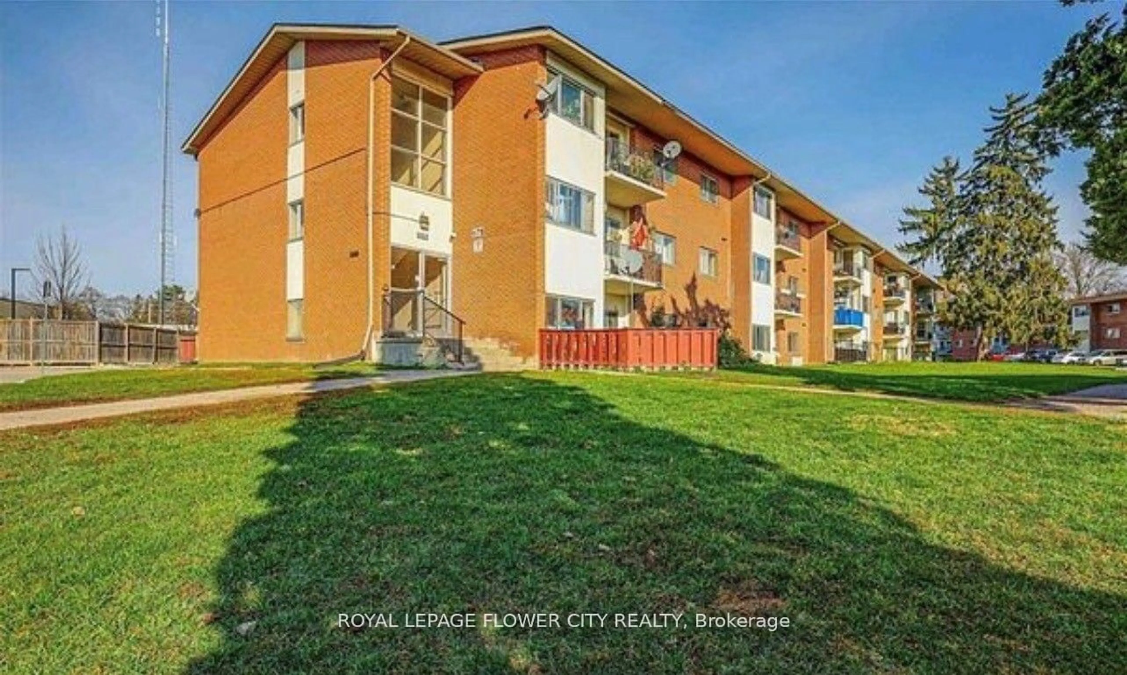 Unknown for 1176 Hamilton Rd #107, London East Ontario N5W 1A9