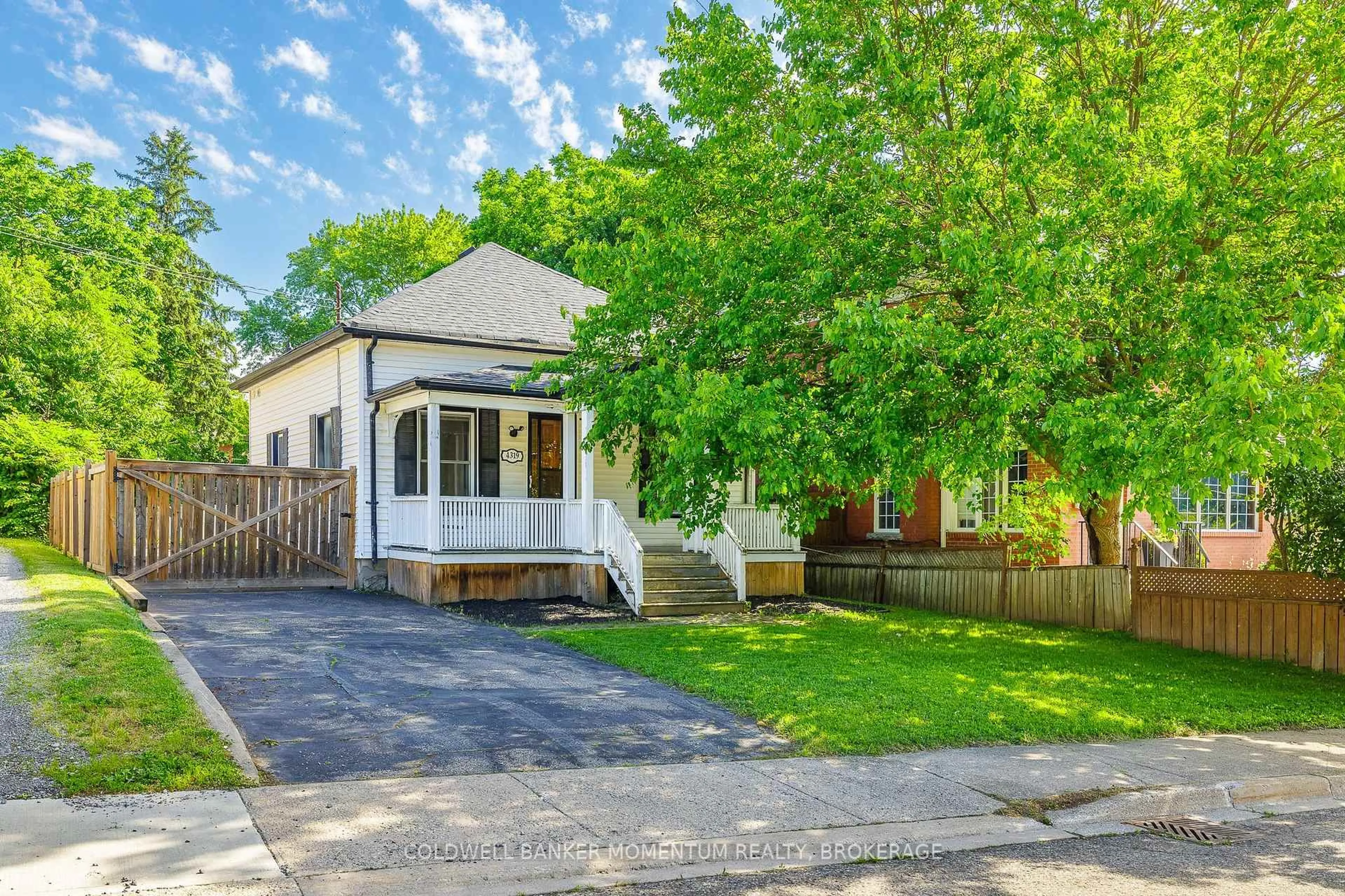 Unknown for 4319 Seneca St, Niagara Falls Ontario L2E 1G5