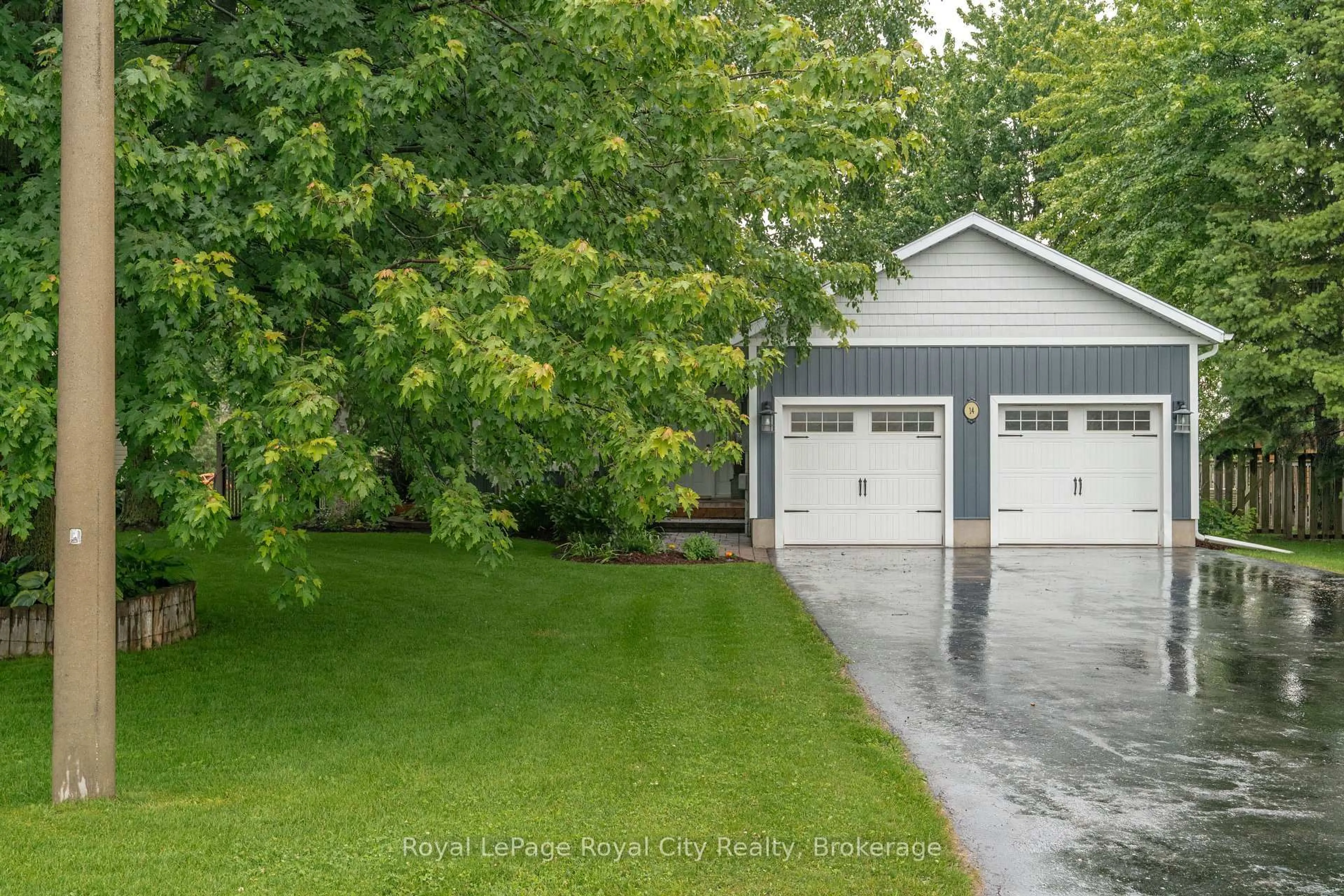 Unknown for 14 Hewitt St, Blandford-Blenheim Ontario N0J 1B0
