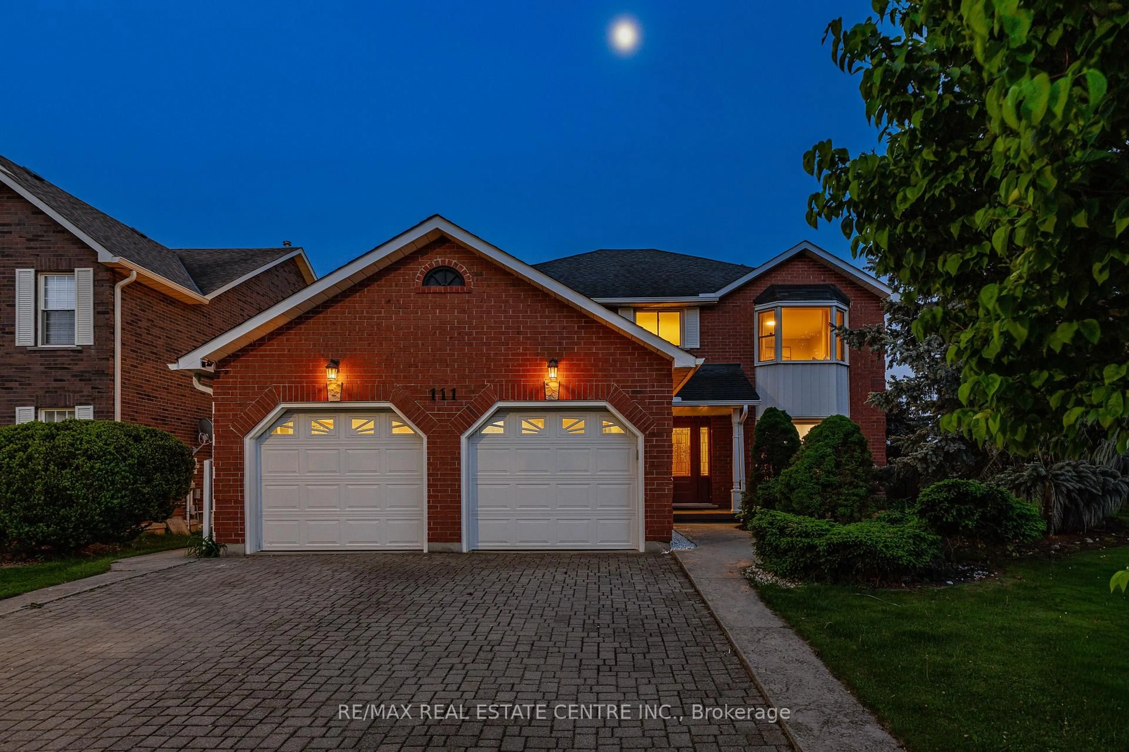 Home with brick exterior material, street for 111 Hume Dr, Cambridge Ontario N1T 1N3