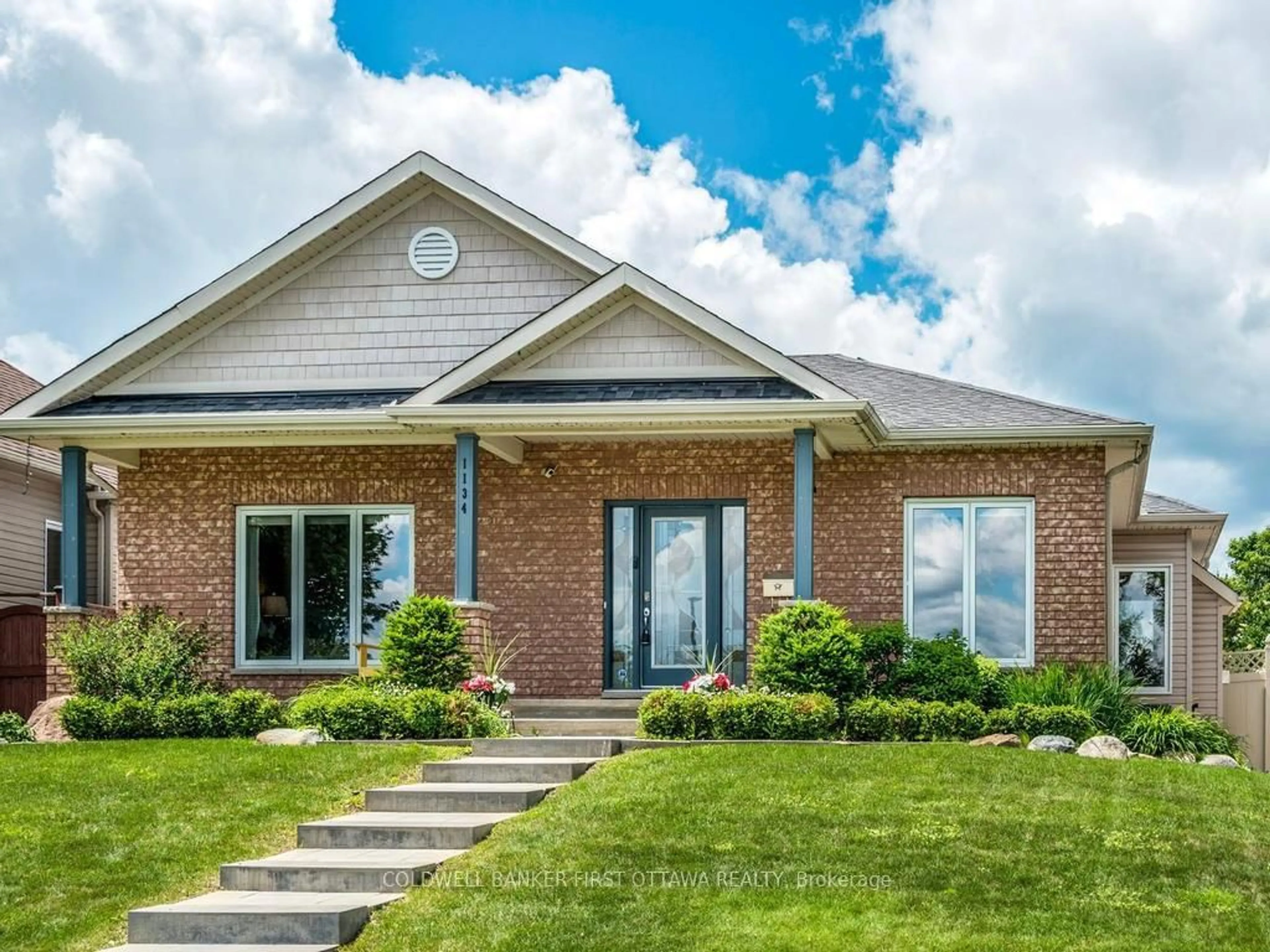 Home with brick exterior material, street for 1134 Stittsville Main St, Stittsville Ontario K2S 0B9