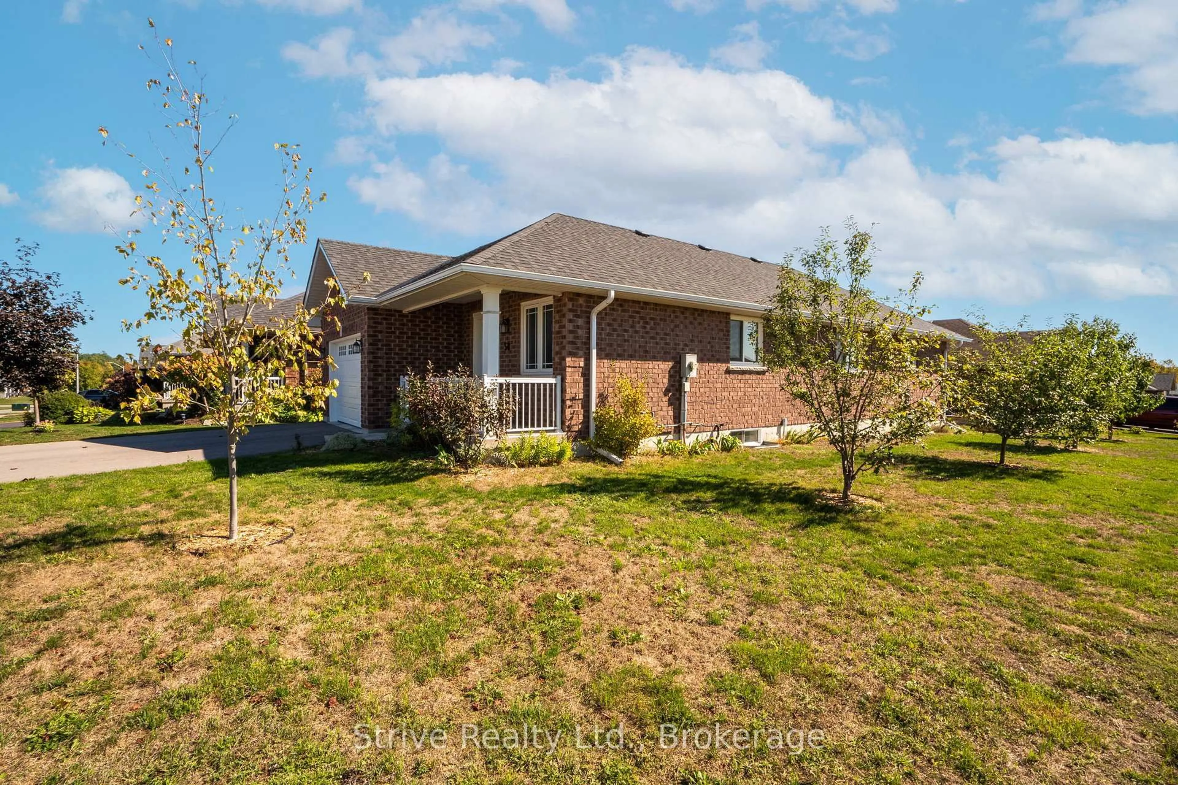 A pic from outside/outdoor area/front of a property/back of a property/a pic from drone, street for 50 Millpond Lane, Asphodel-Norwood Ontario K0L 2V0