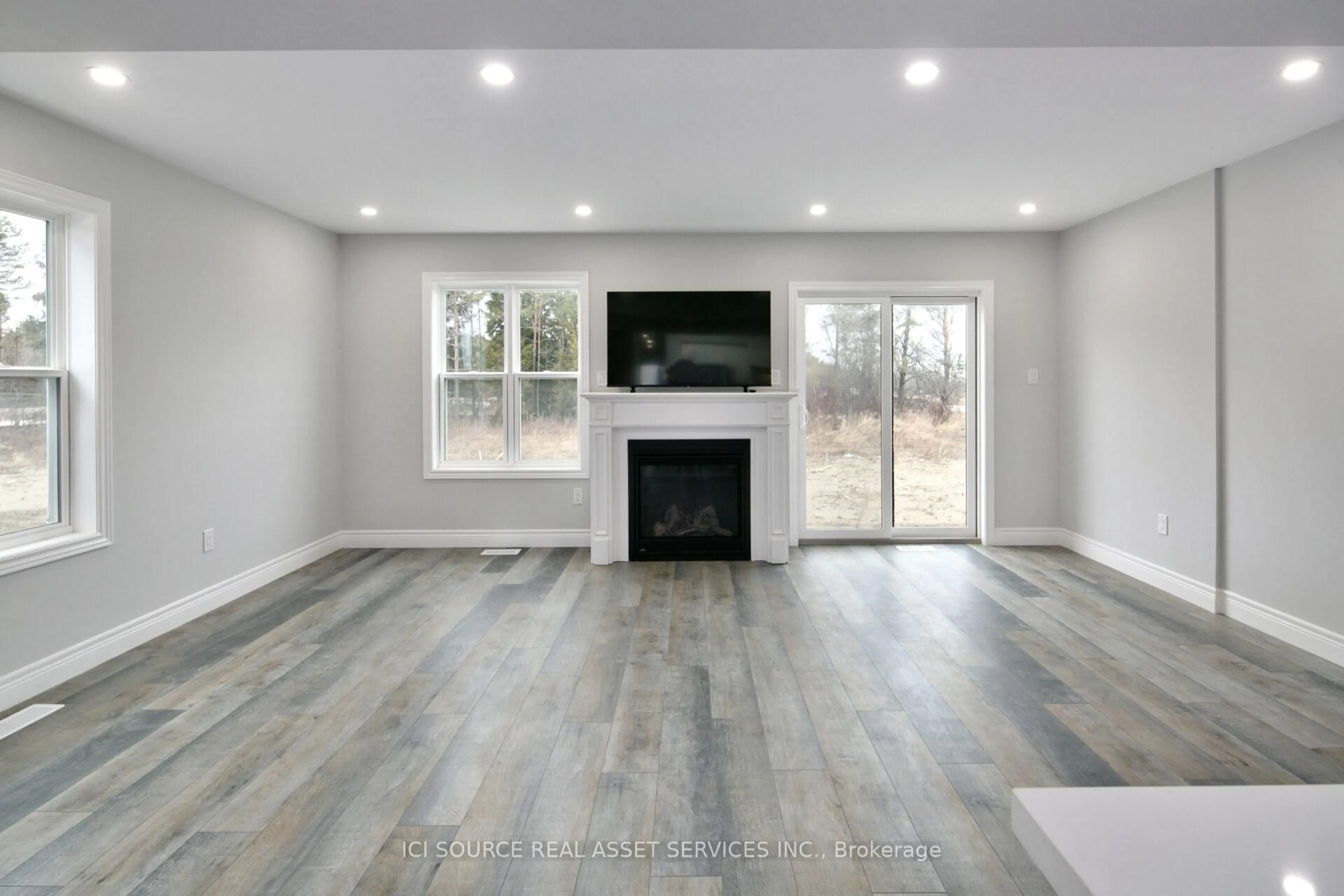 Unknown for 680 Wild Rose Dr, Gravenhurst Ontario P1P 0B4
