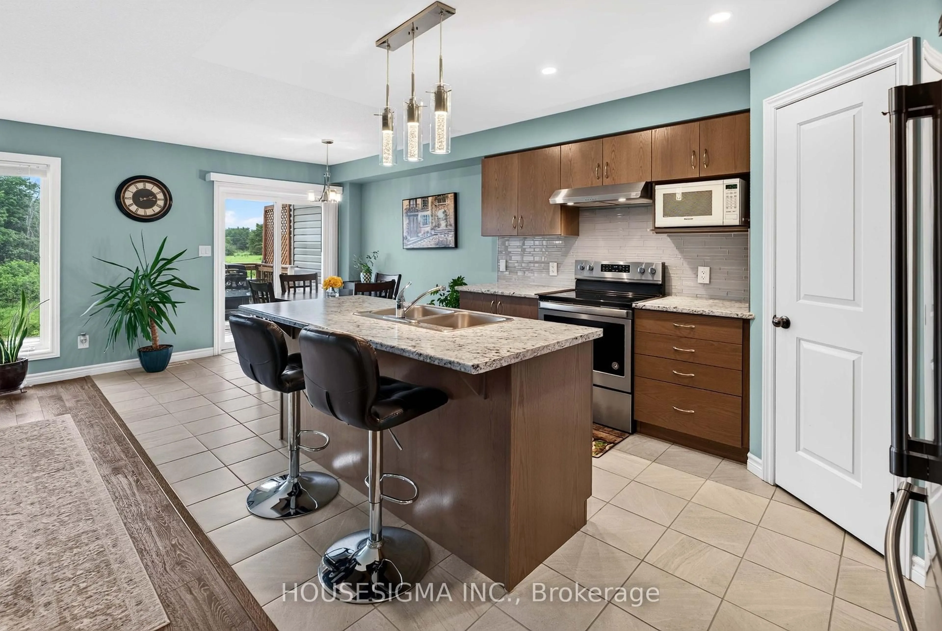 Open concept kitchen, ceramic/tile floor for 390 Buckthorn Dr, Kingston Ontario K7P 0R8