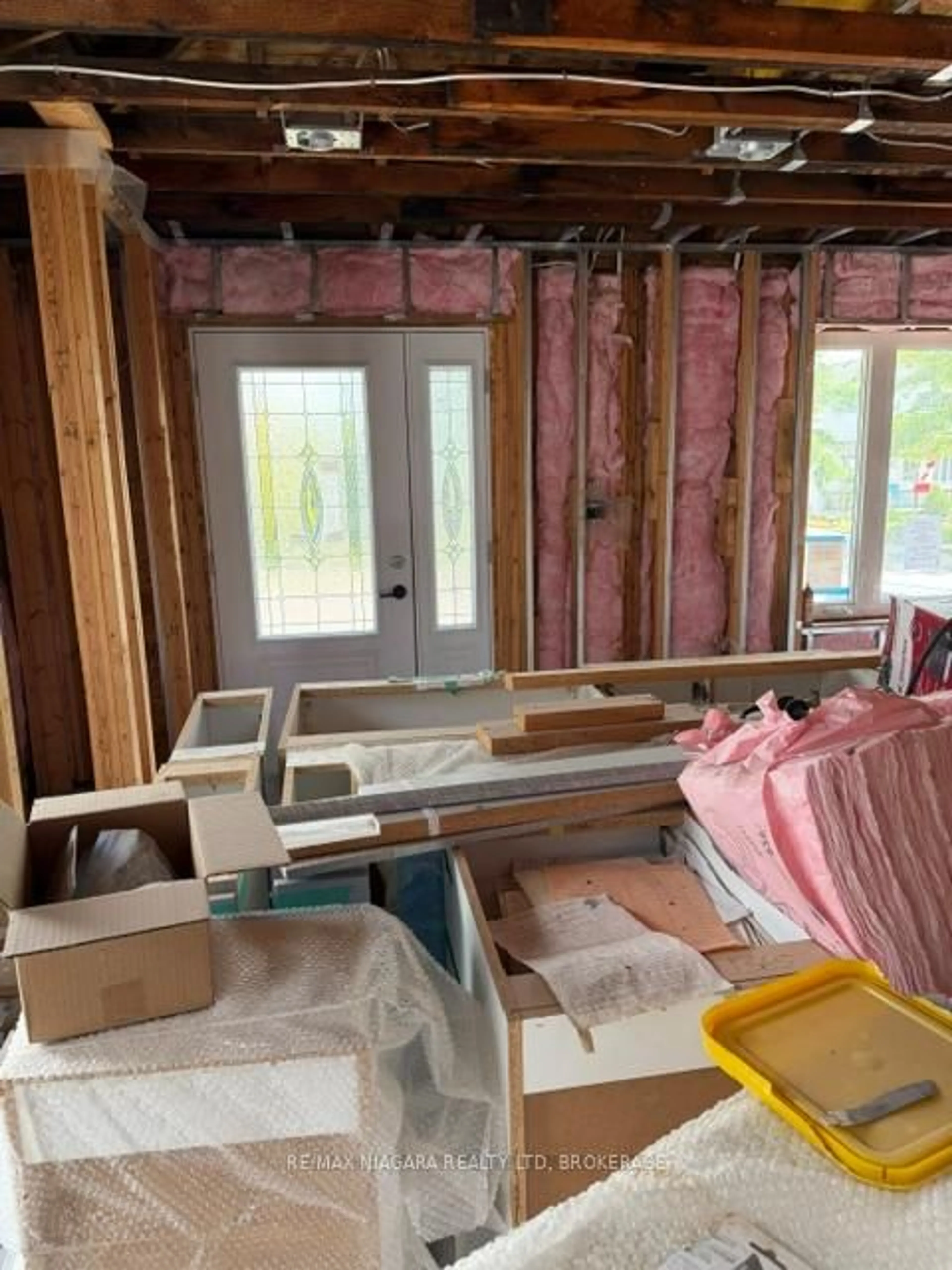 A pic of a room for 178 Pelham Rd, St. Catharines Ontario L2S 1W3