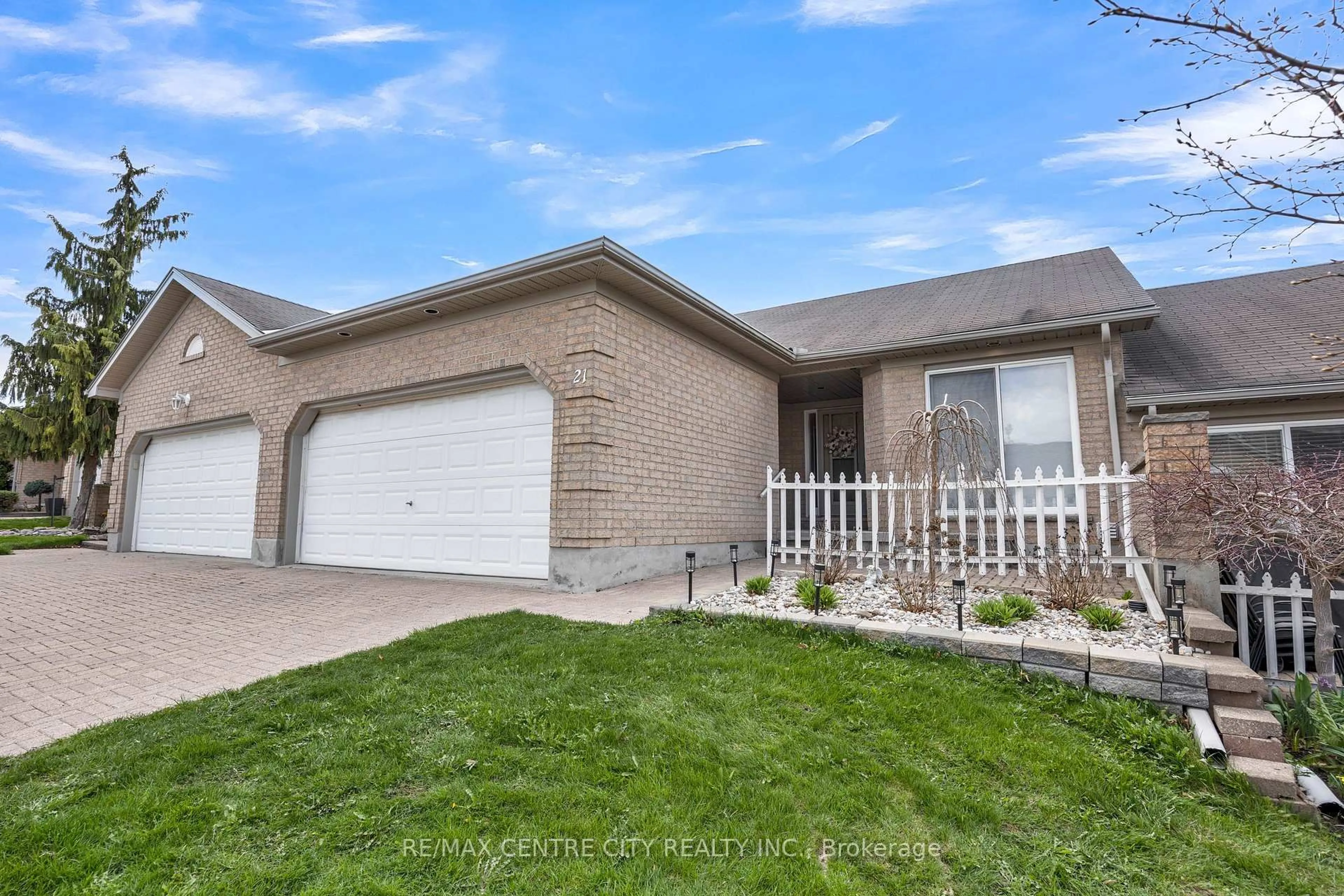 Home with brick exterior material, street for 861 Shelborne St #21, London South Ontario N5Z 5C5