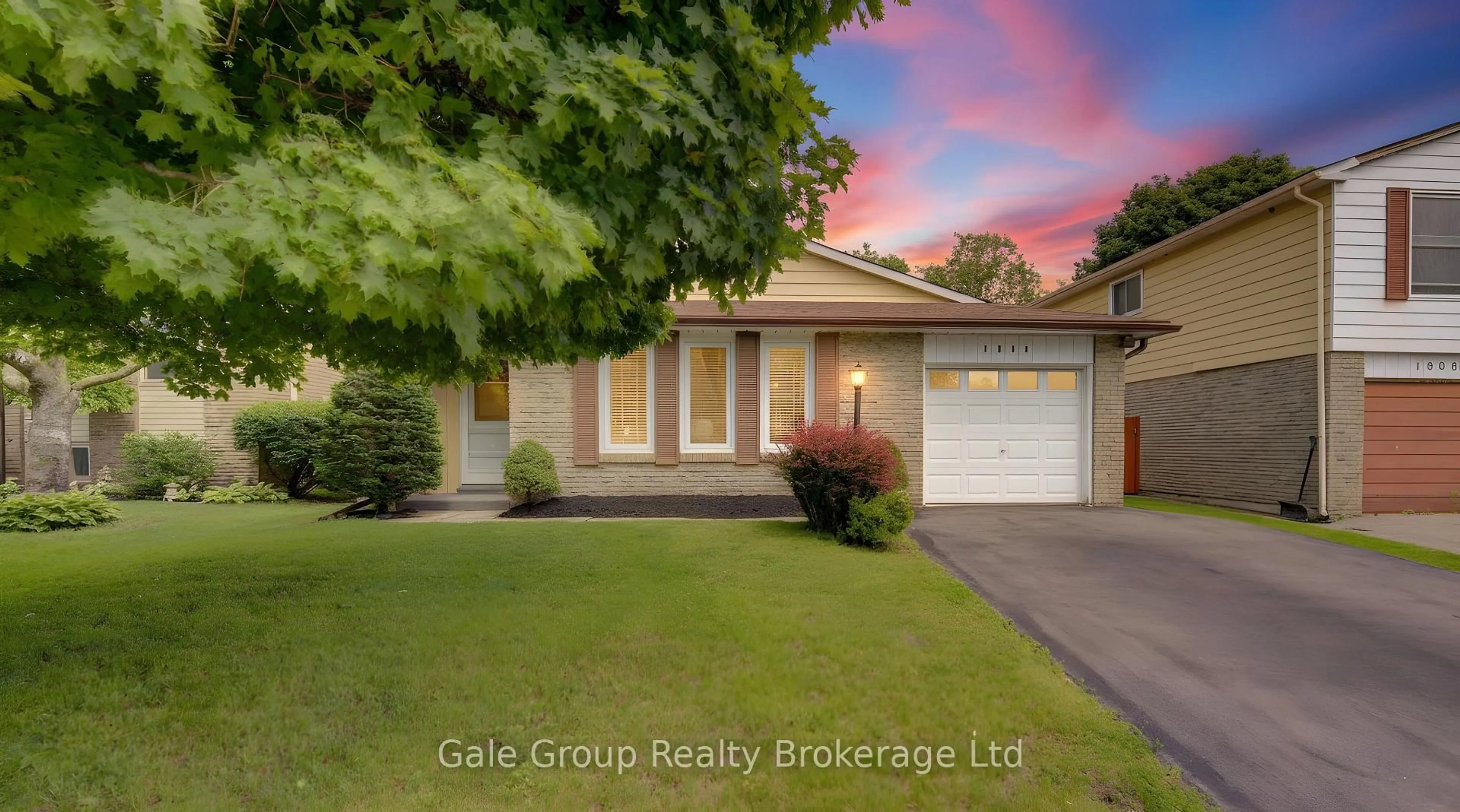 Unknown for 1894 Briarwood Dr, Cambridge Ontario N3H 5A7