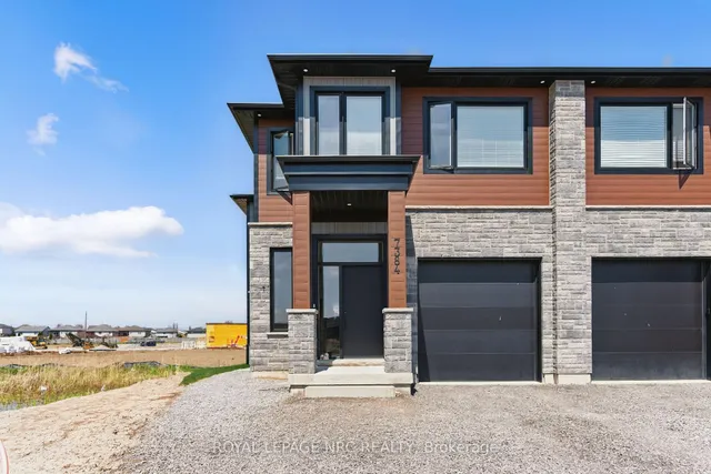 7384 Splendour Dr, Niagara Falls