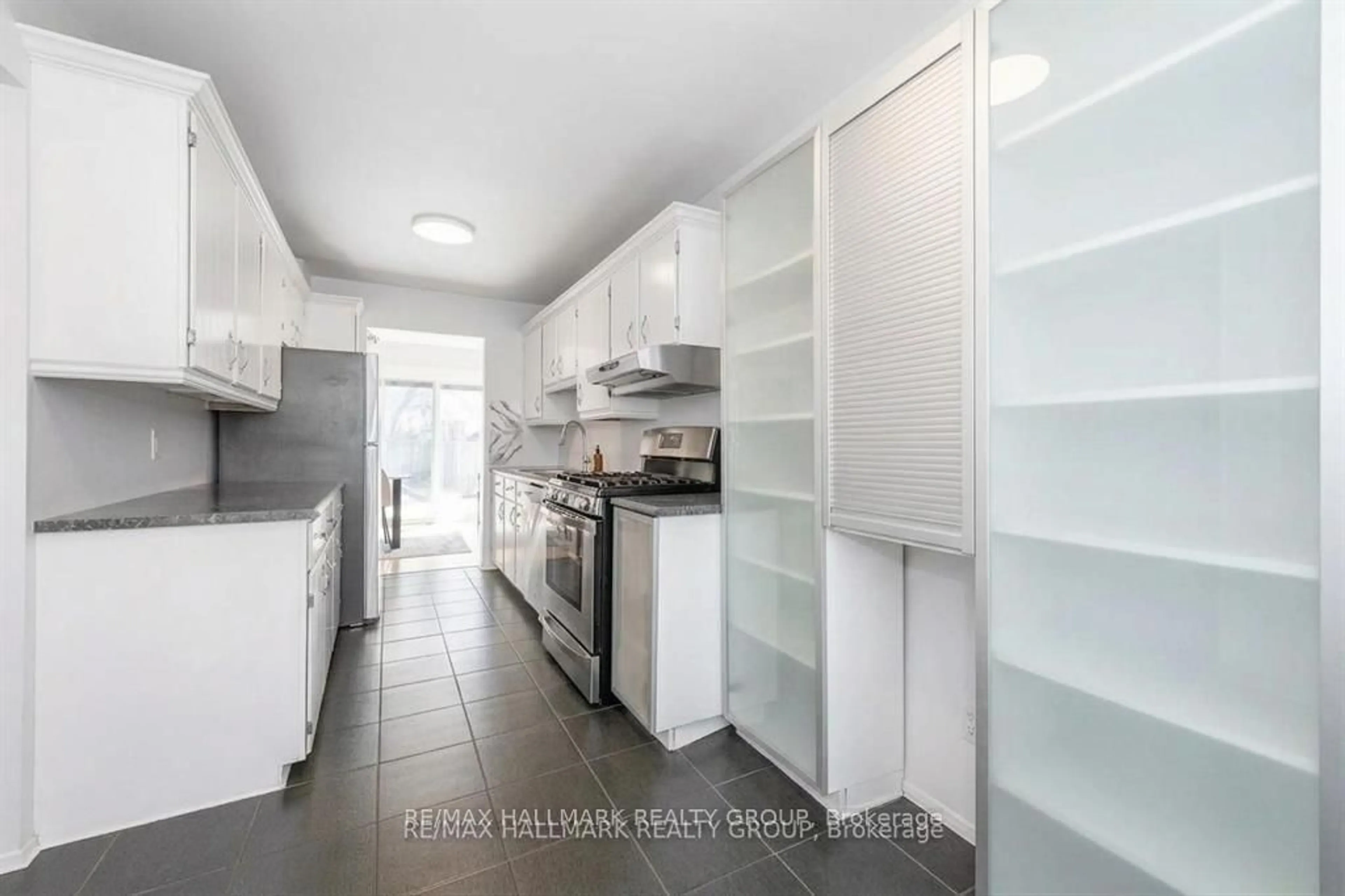 Unknown for 6382 St. Louis Dr, Ottawa Ontario K1C 2Y1