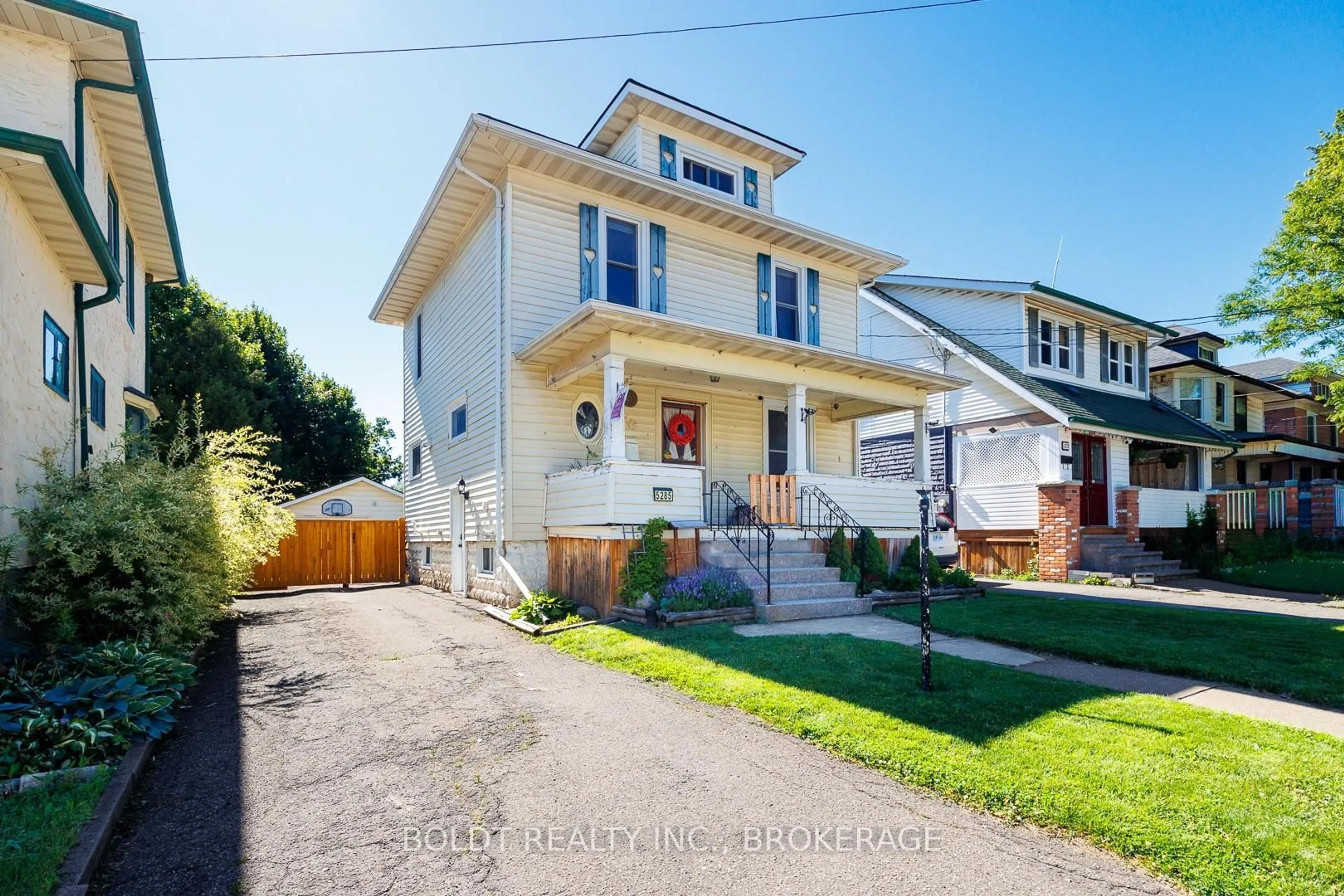 Unknown for 5285 THIRD Ave, Niagara Falls Ontario L2E 4M6