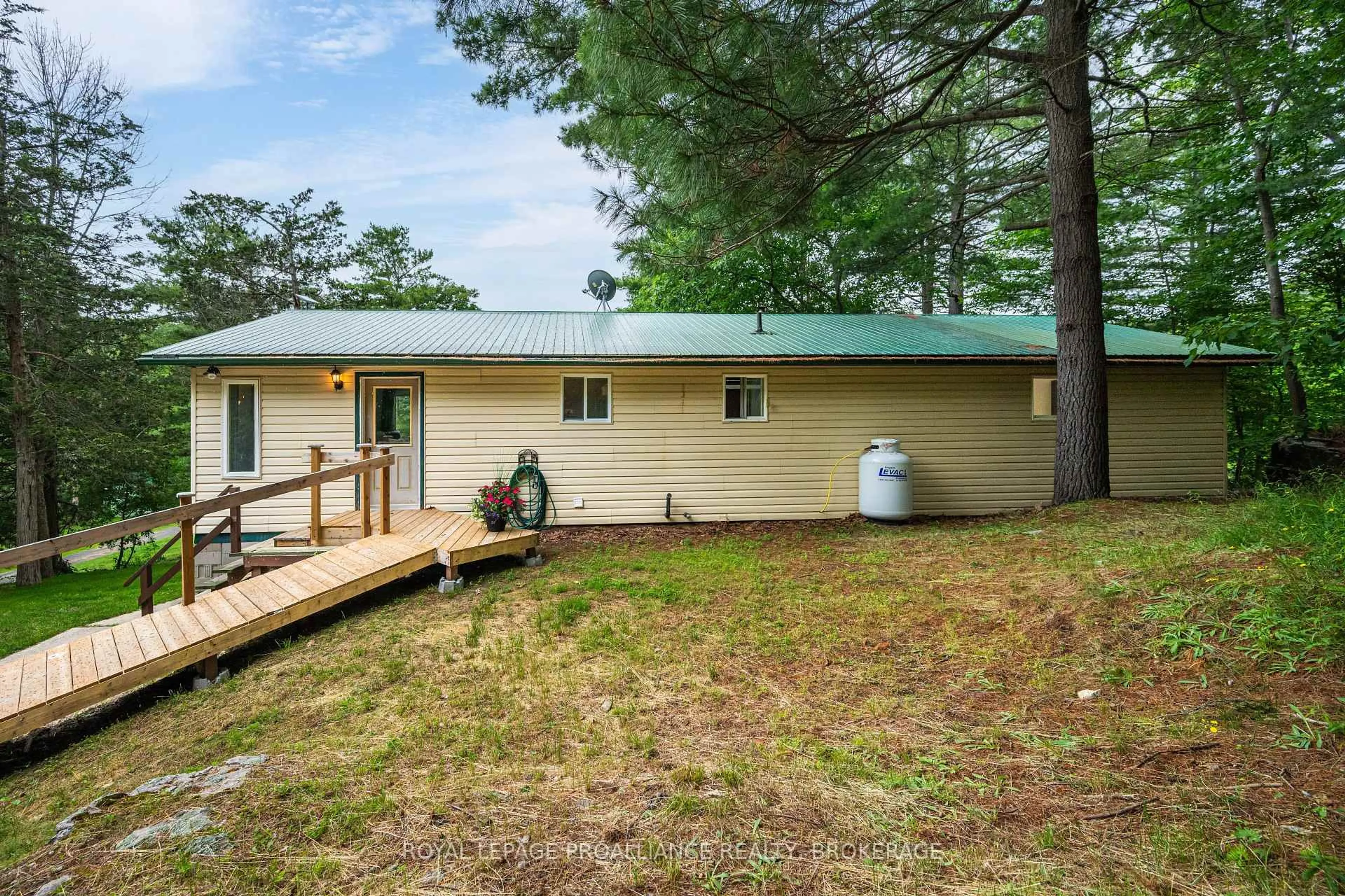 Patio, unknown for 134 Black Rapids Rd, Leeds and the Thousand Islands Ontario K0E 1N0