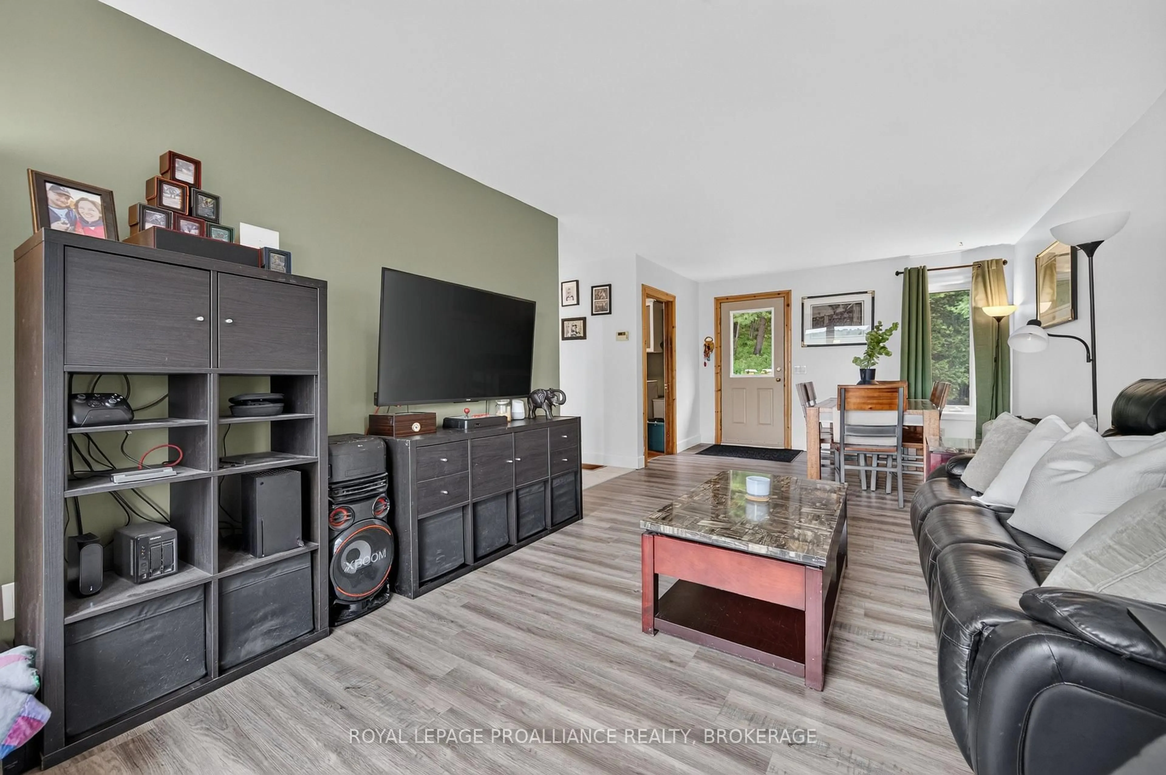 Living room with furniture, unknown for 134 Black Rapids Rd, Leeds and the Thousand Islands Ontario K0E 1N0