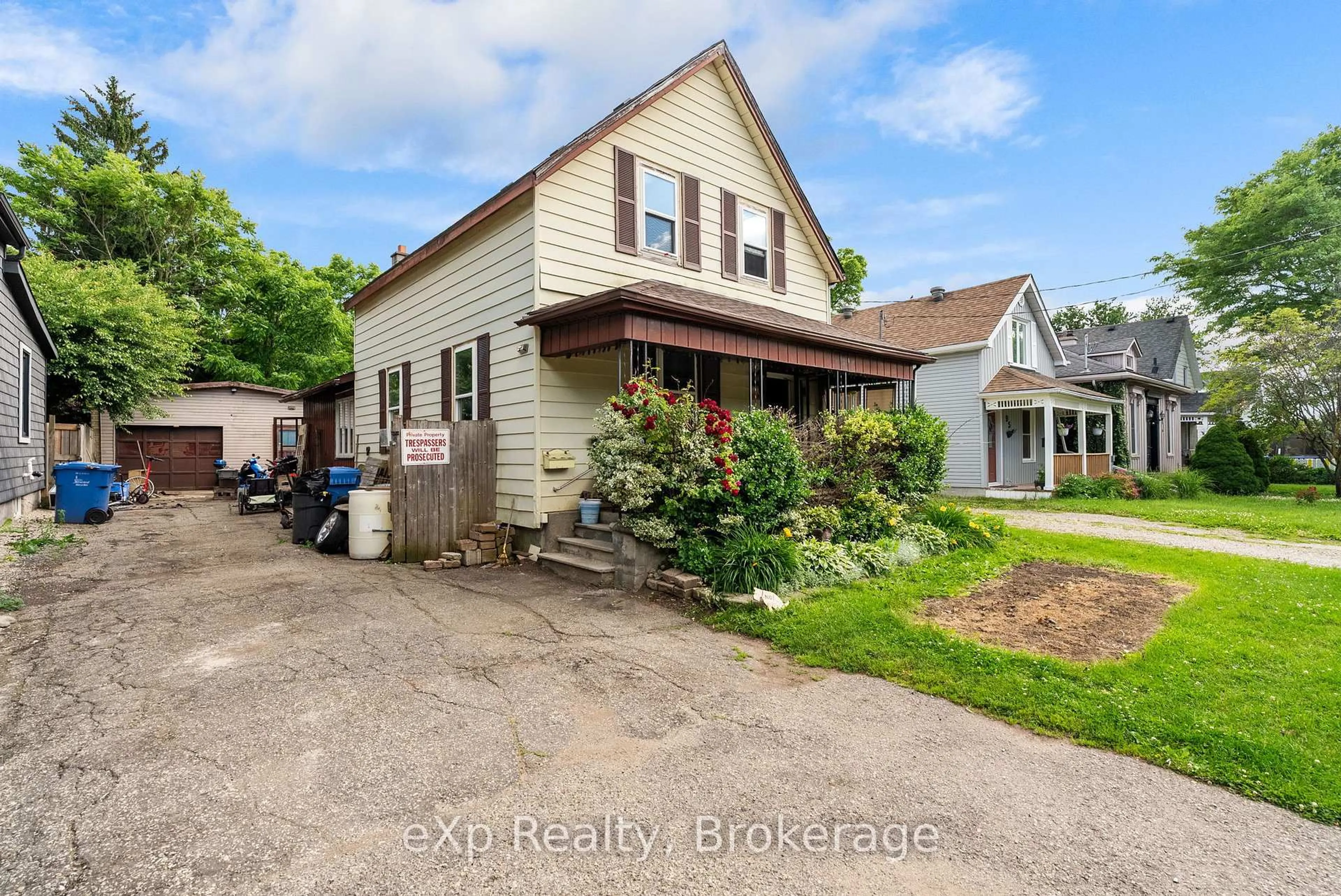 A pic from outside/outdoor area/front of a property/back of a property/a pic from drone, street for 99 Rebecca St, Stratford Ontario N5A 3P4