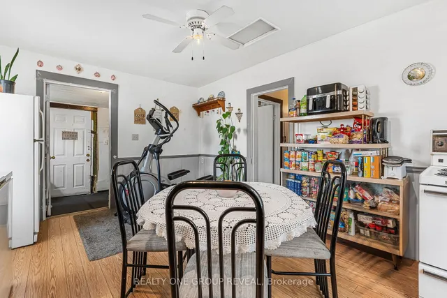 160 Fares St, Port Colborne 5