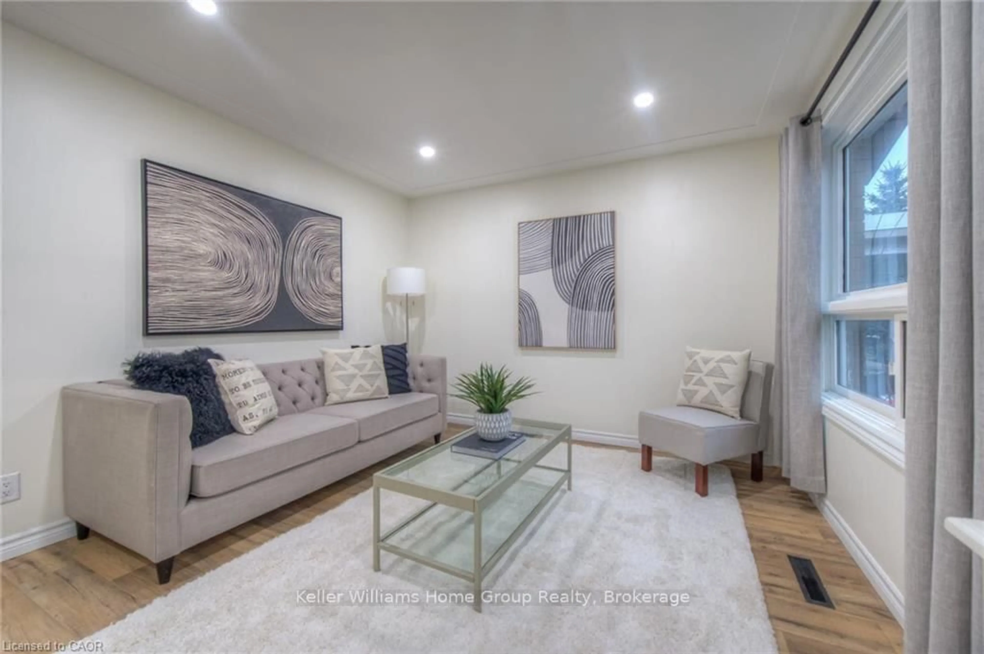 Living room with furniture, unknown for 248 Cyrus St, Cambridge Ontario N3H 1H3