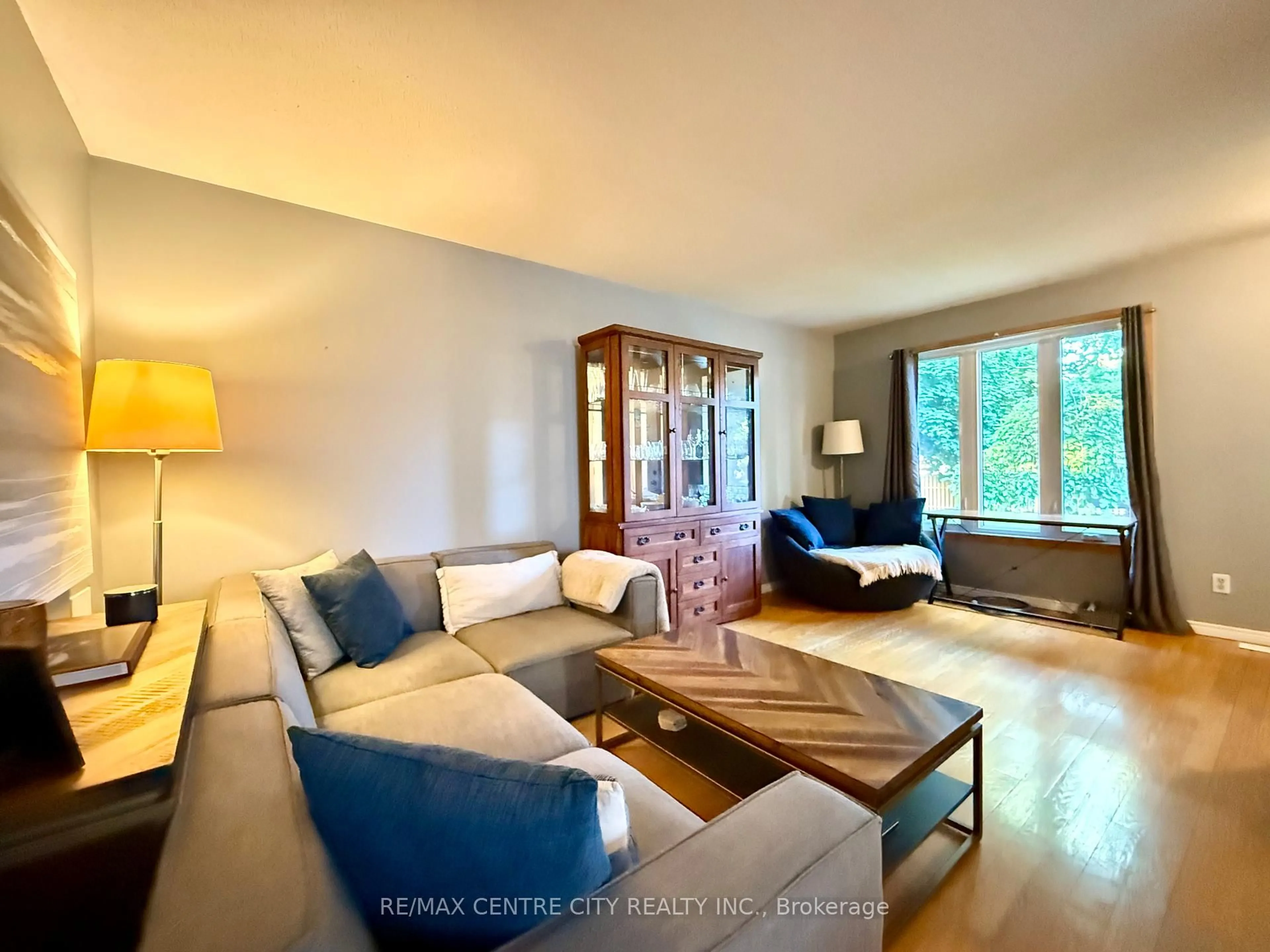 Living room with furniture, unknown for 228 Pochard Lane, London East Ontario N5W 5Z3